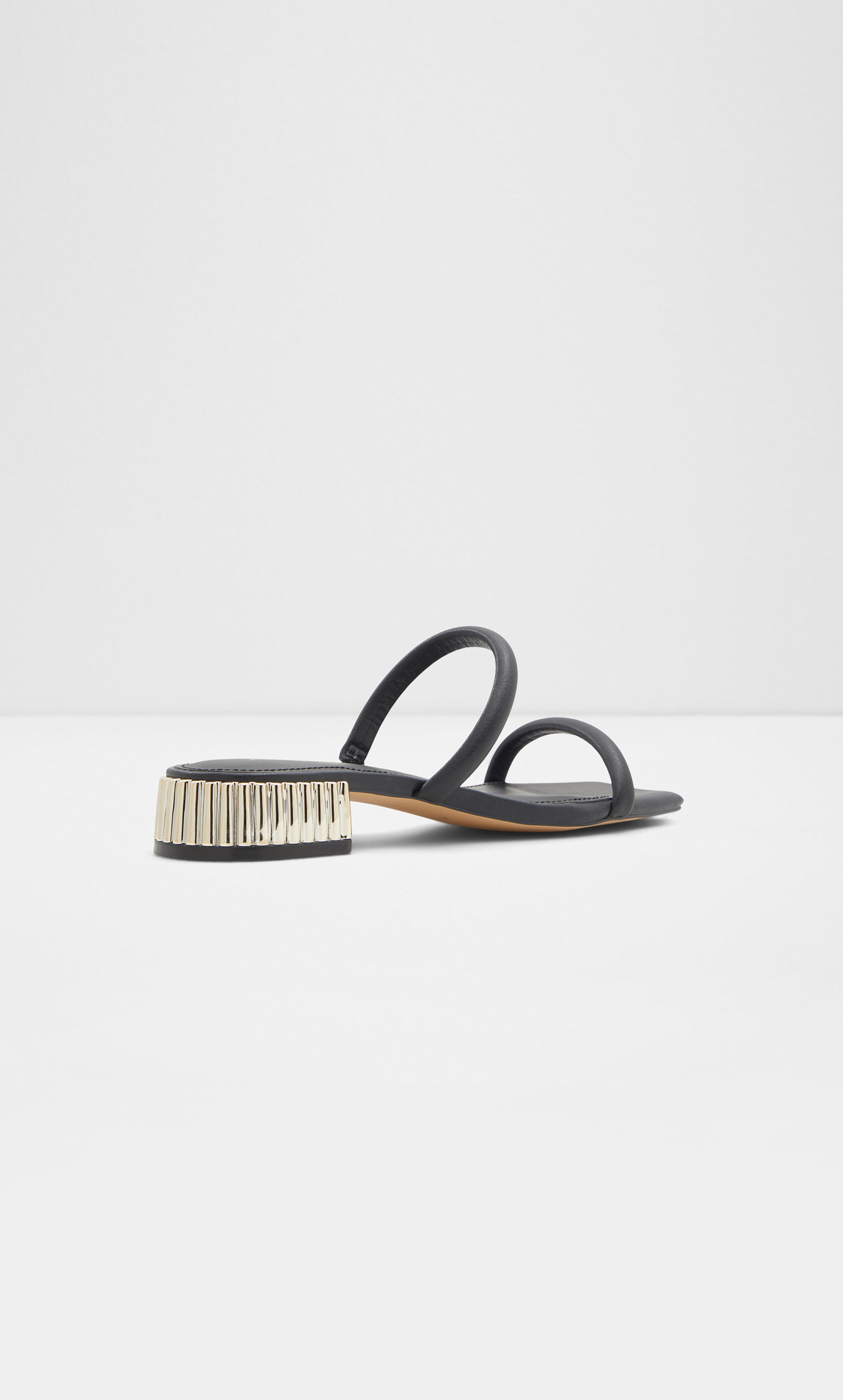  صندل بيونا من ألدو للنساء مفتوحة الأصبع من الأمام للنساء-women-shoes-sandals-flats-image-4