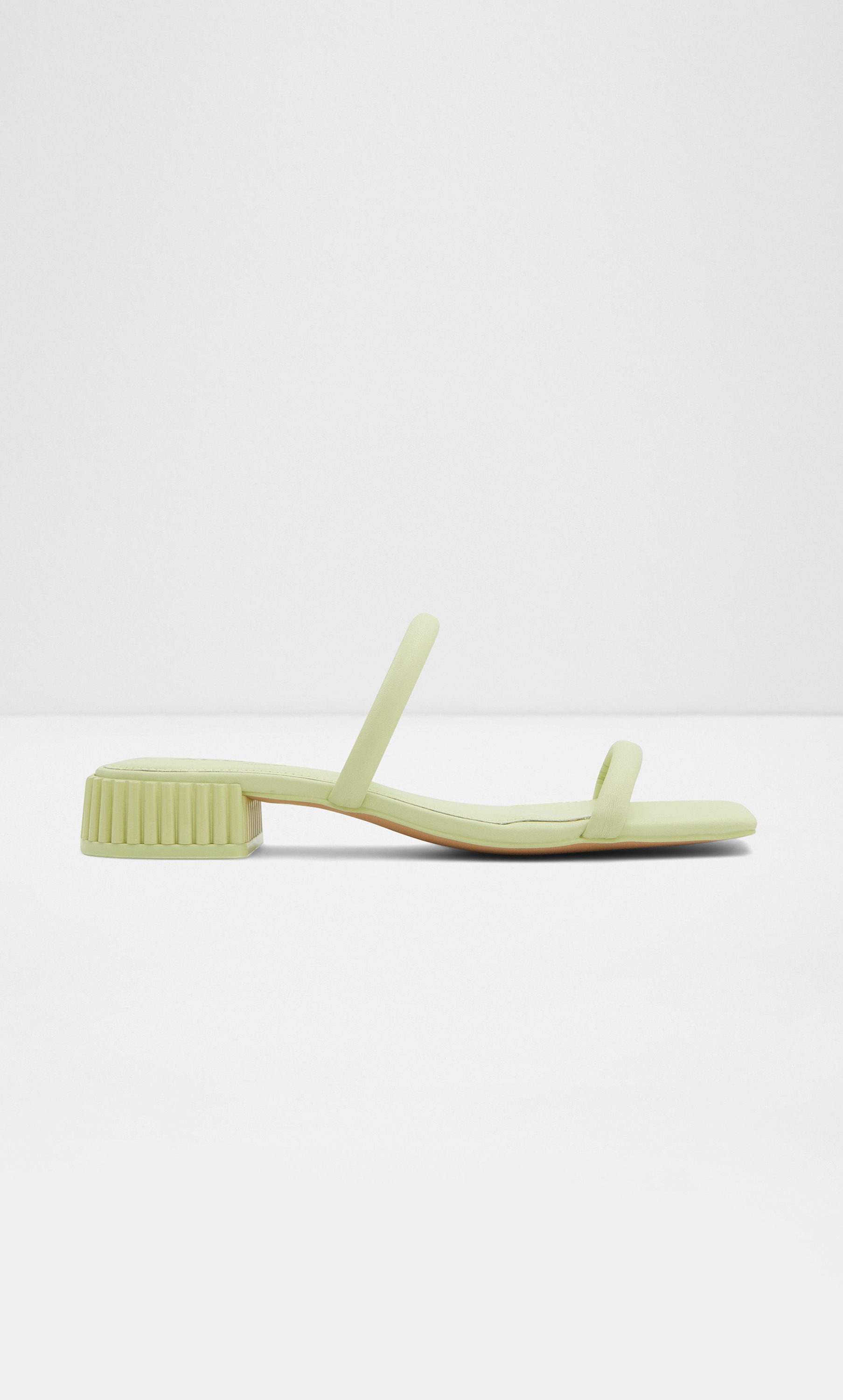  صندل بيونا من ألدو للنساء مفتوحة الأصبع من الأمام للنساء-women-shoes-sandals-flats-image-7