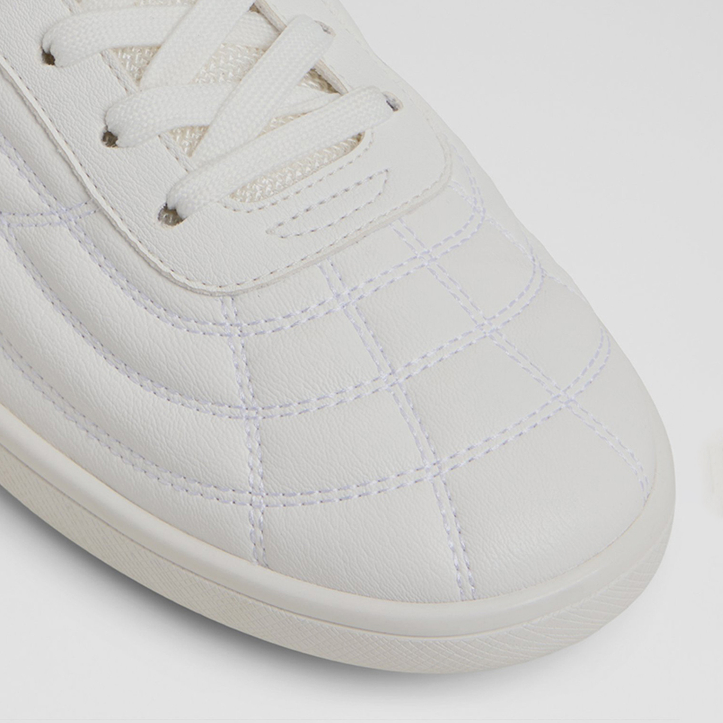 الدو - حذاء رياضي للرجال برباط كاحل منخفض | 20THEPITCH-men-shoes-sneakers-image-7