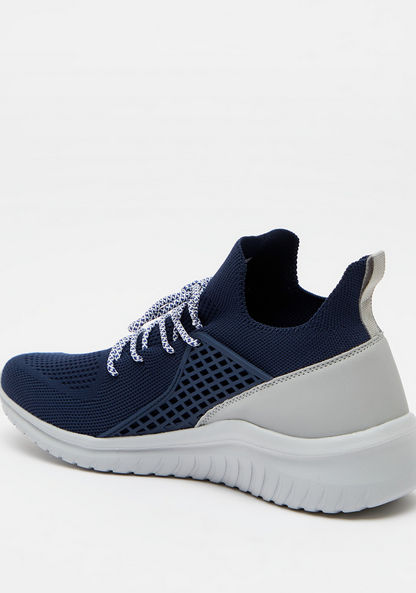 Dash Textured Running Shoes with Lace-Up Closure