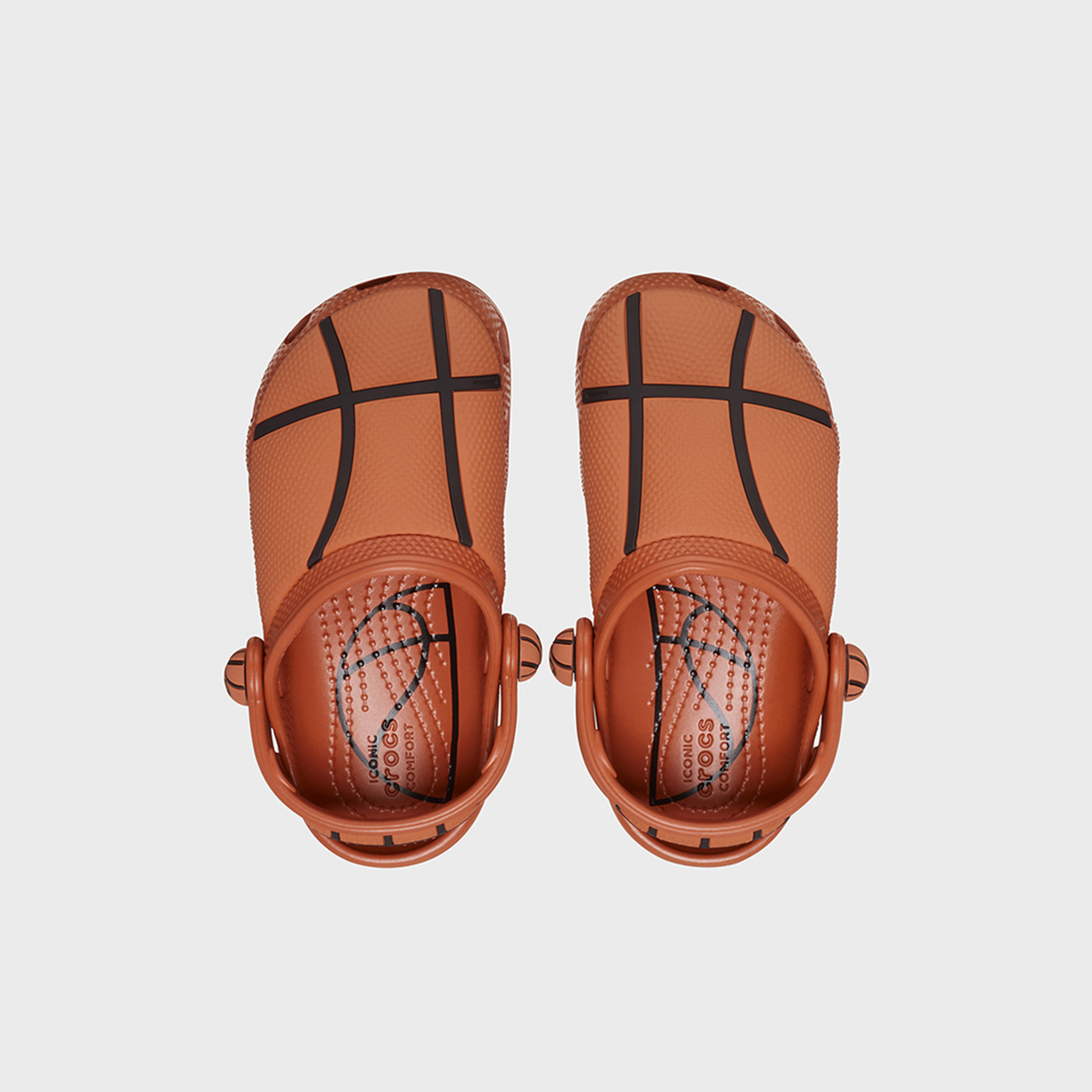 كروكس حذاء كرة السلة كلاسيكي سهل الارتداء للأطفال | 210021-805-boys-shoes-sandals-image-2