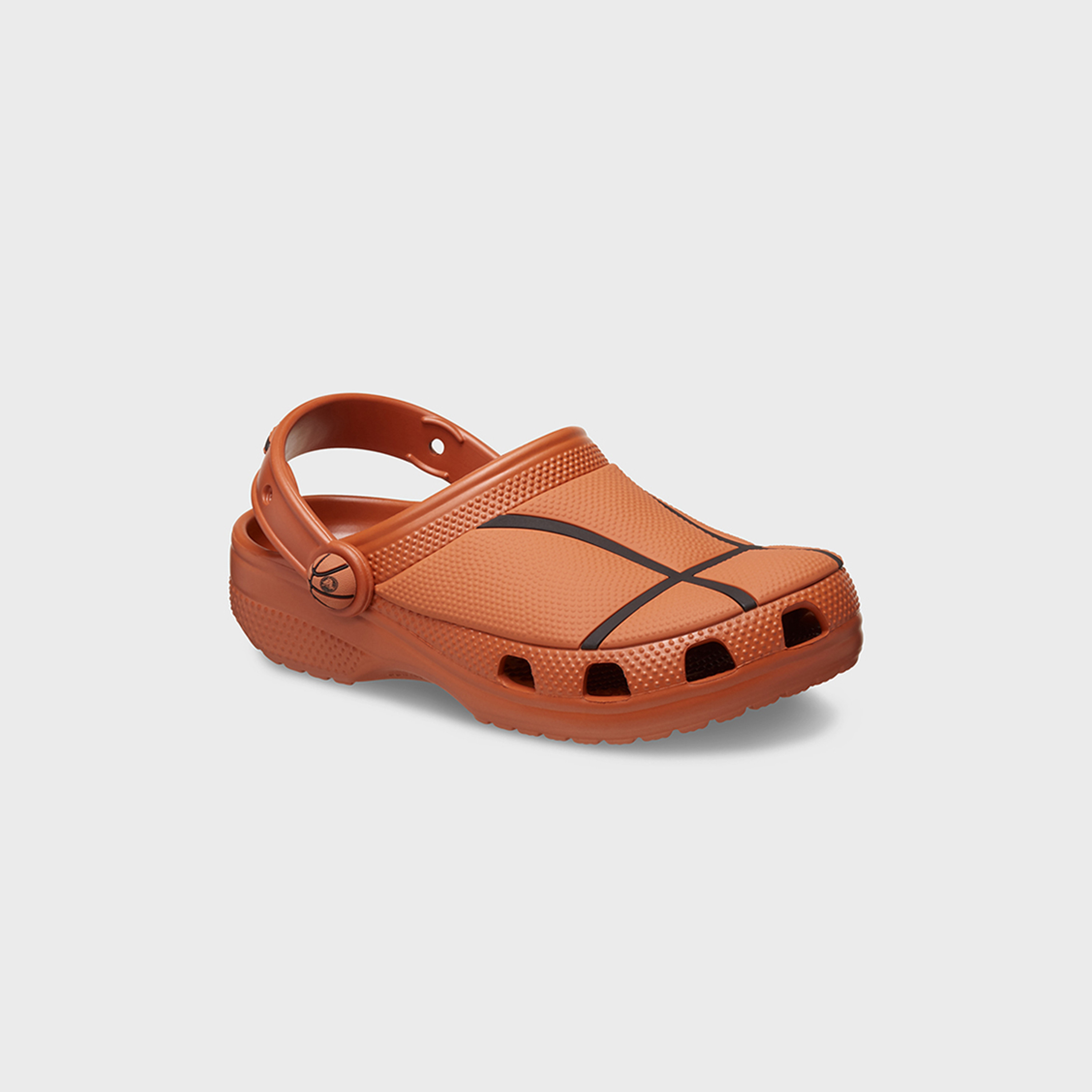 كروكس حذاء كرة السلة كلاسيكي سهل الارتداء للأطفال | 210021-805-boys-shoes-sandals-image-3