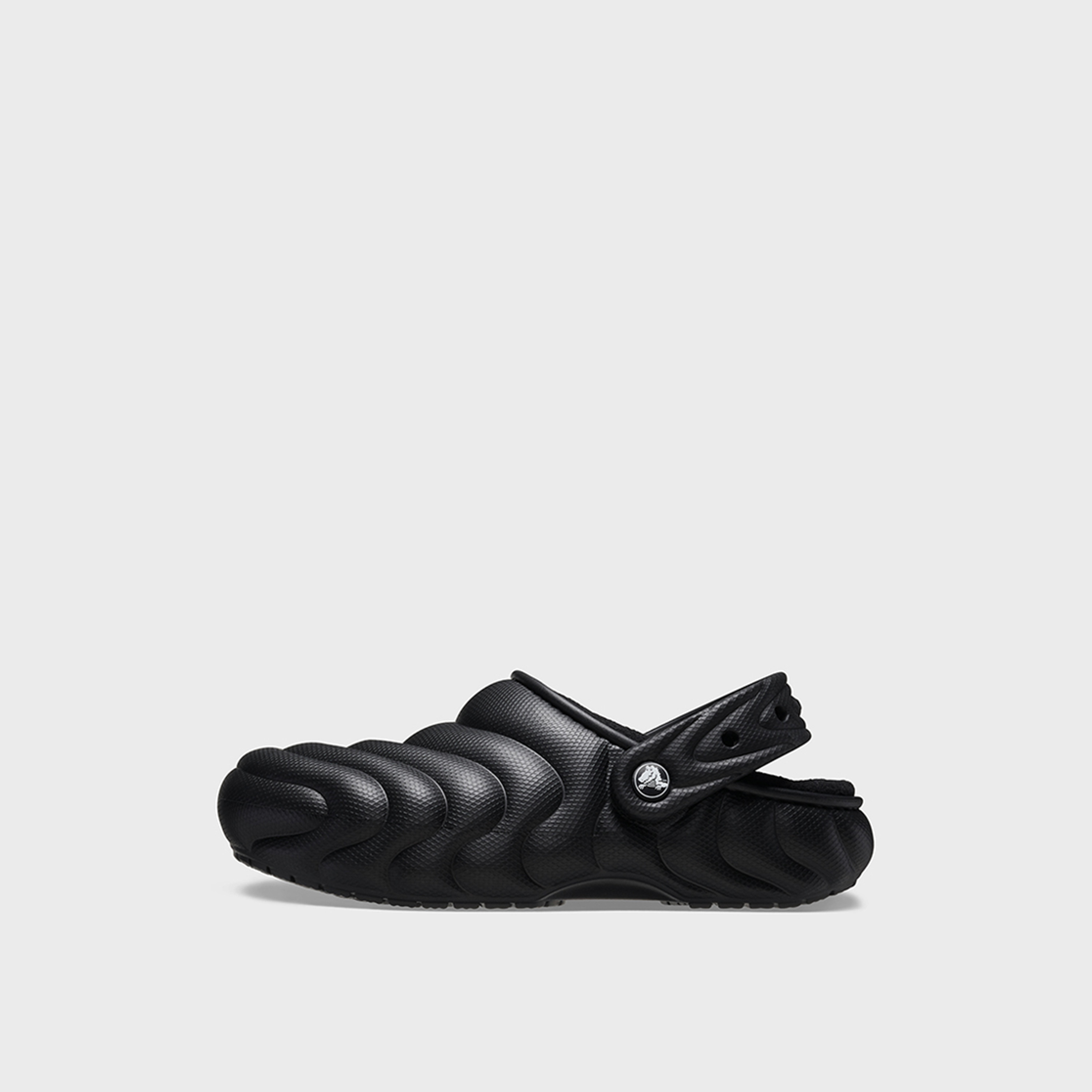 كروكس- شبشب كلاسيكي سهل الارتداء للجنسين | 210059-001-women-shoes-flipflopsandslides-image-4