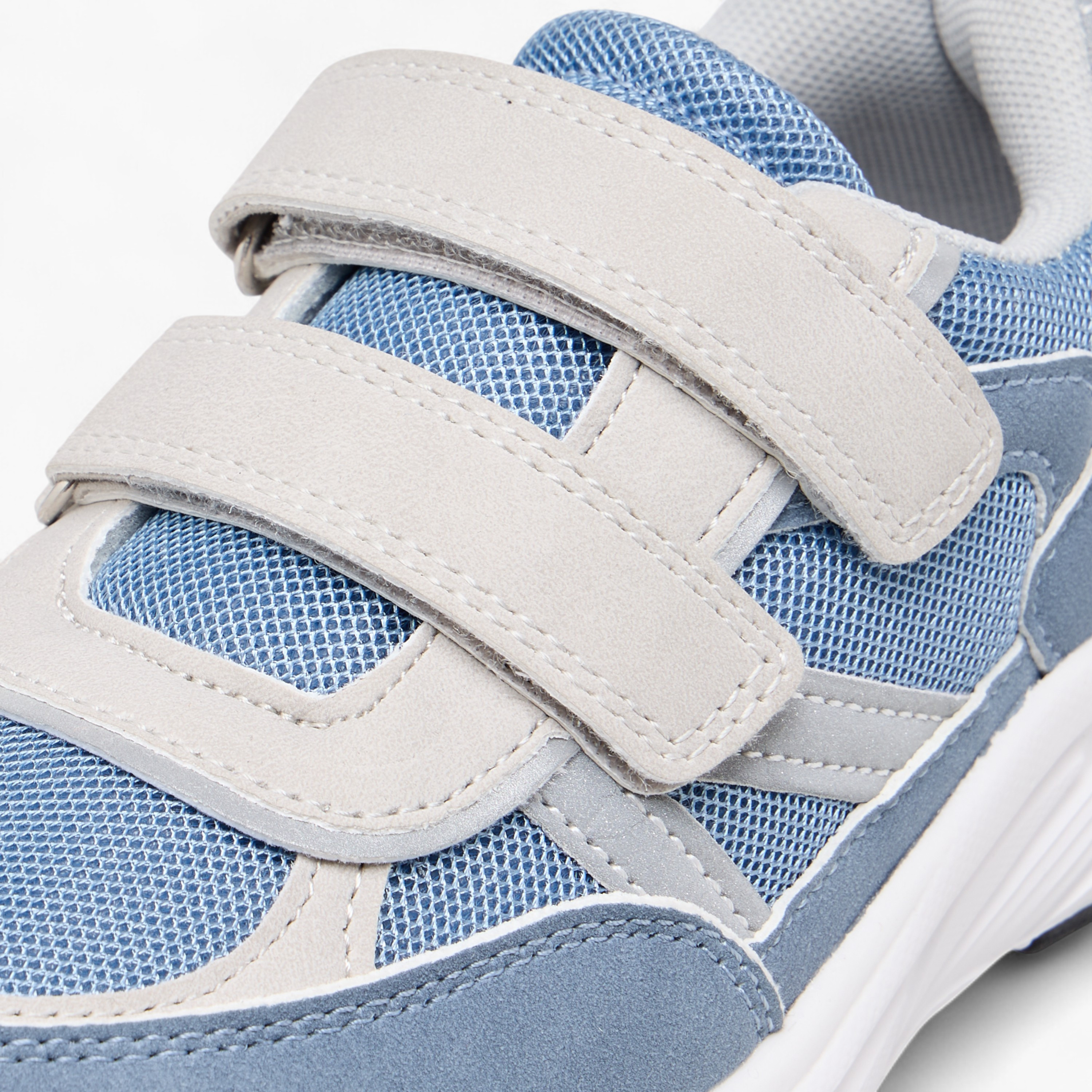 Juniors Panelled Sneakers with Hook and Loop Closure-boys-shoes-sneakers-image-4