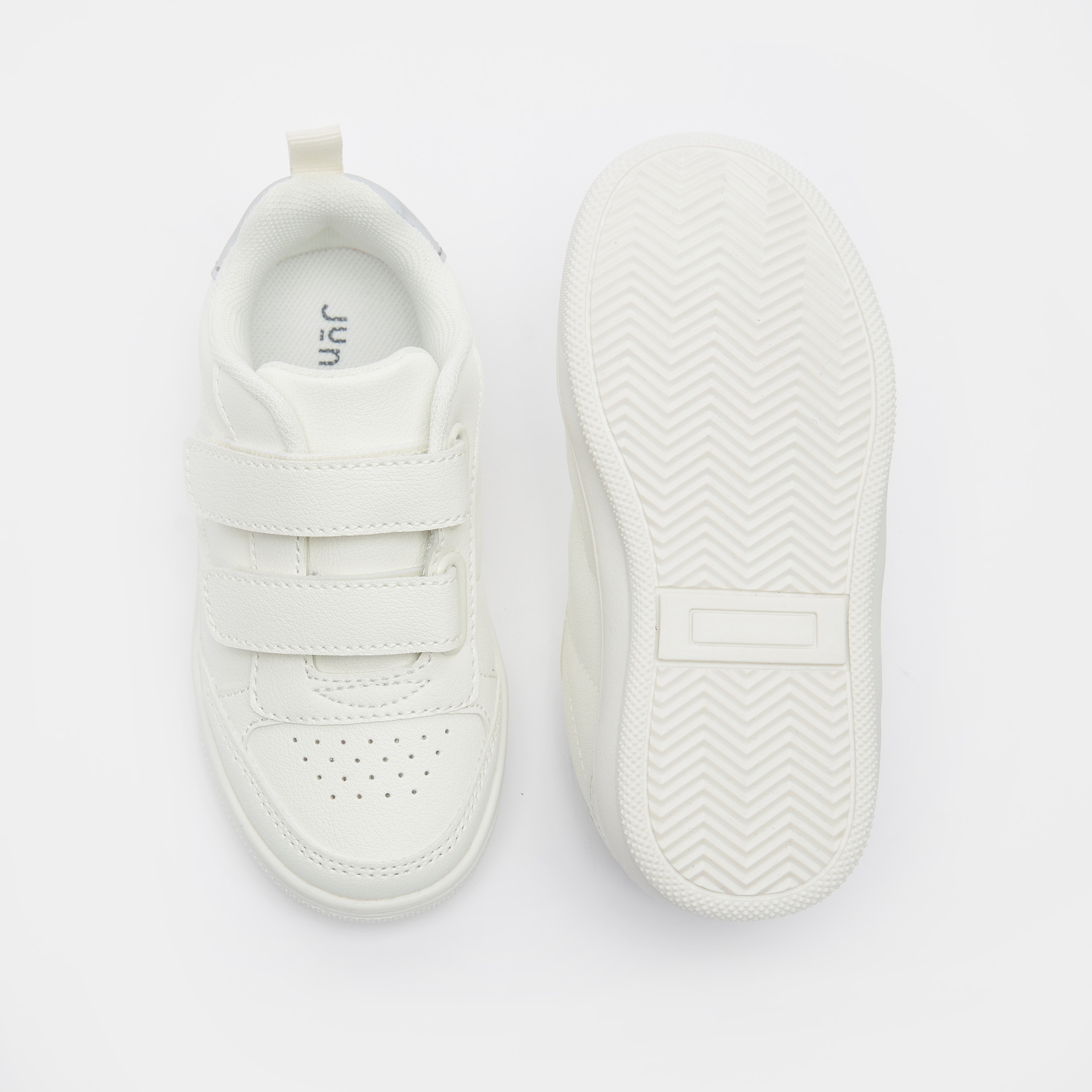 حذاء سنيكرز سادة بشريط إغلاق لاصق للأولاد من جونيورز-girls-shoes-sneakers-image-5