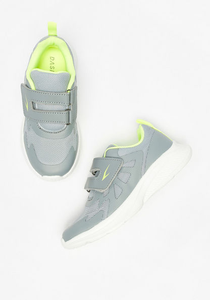 Dash Textured Low-Ankle Sneakers with Hook and Loop Closure-Boy%27s Sneakers-image-1