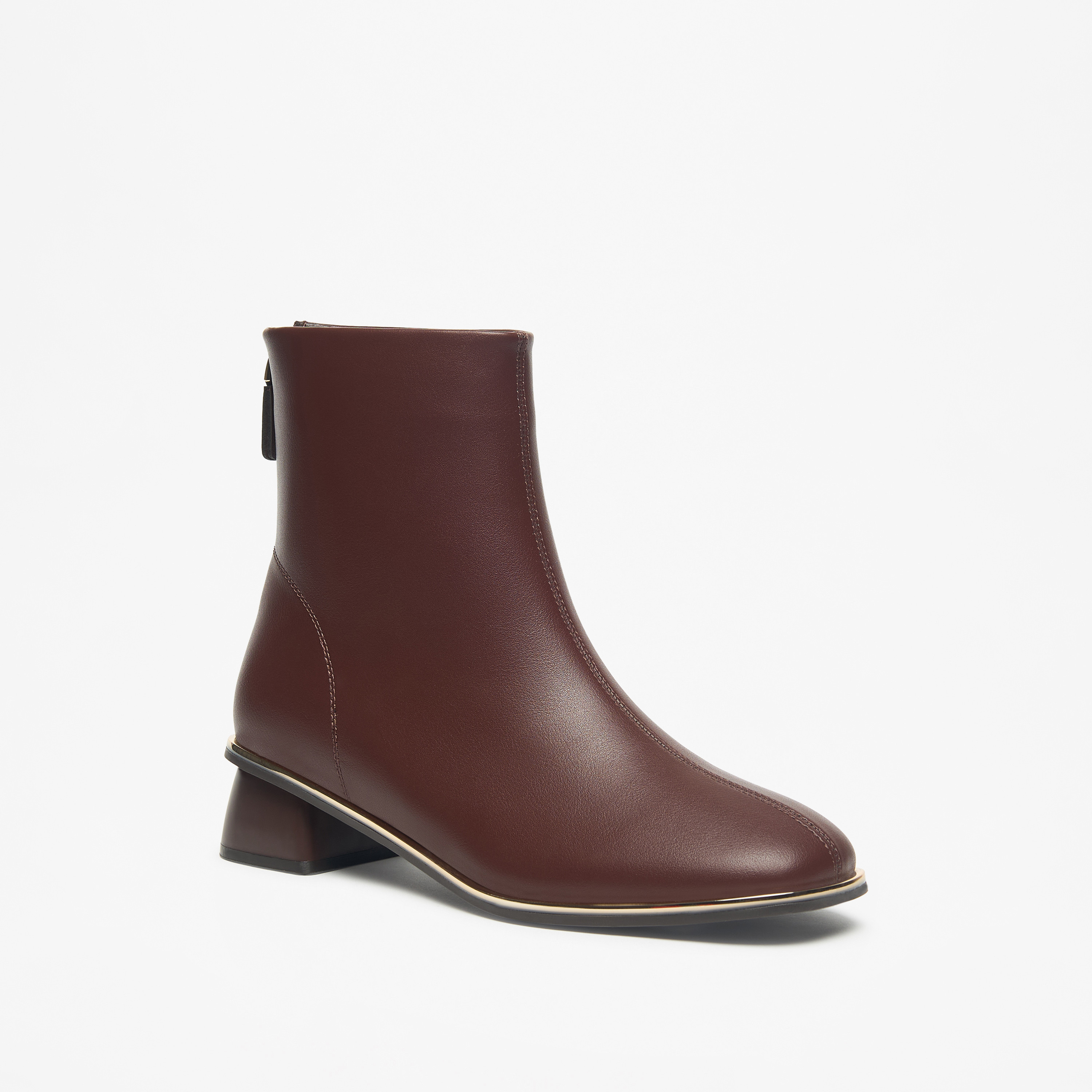بوت نسائي سادة بطول الكاحل بسحّاب إغلاق من سيليست-women-shoes-boots-image-7
