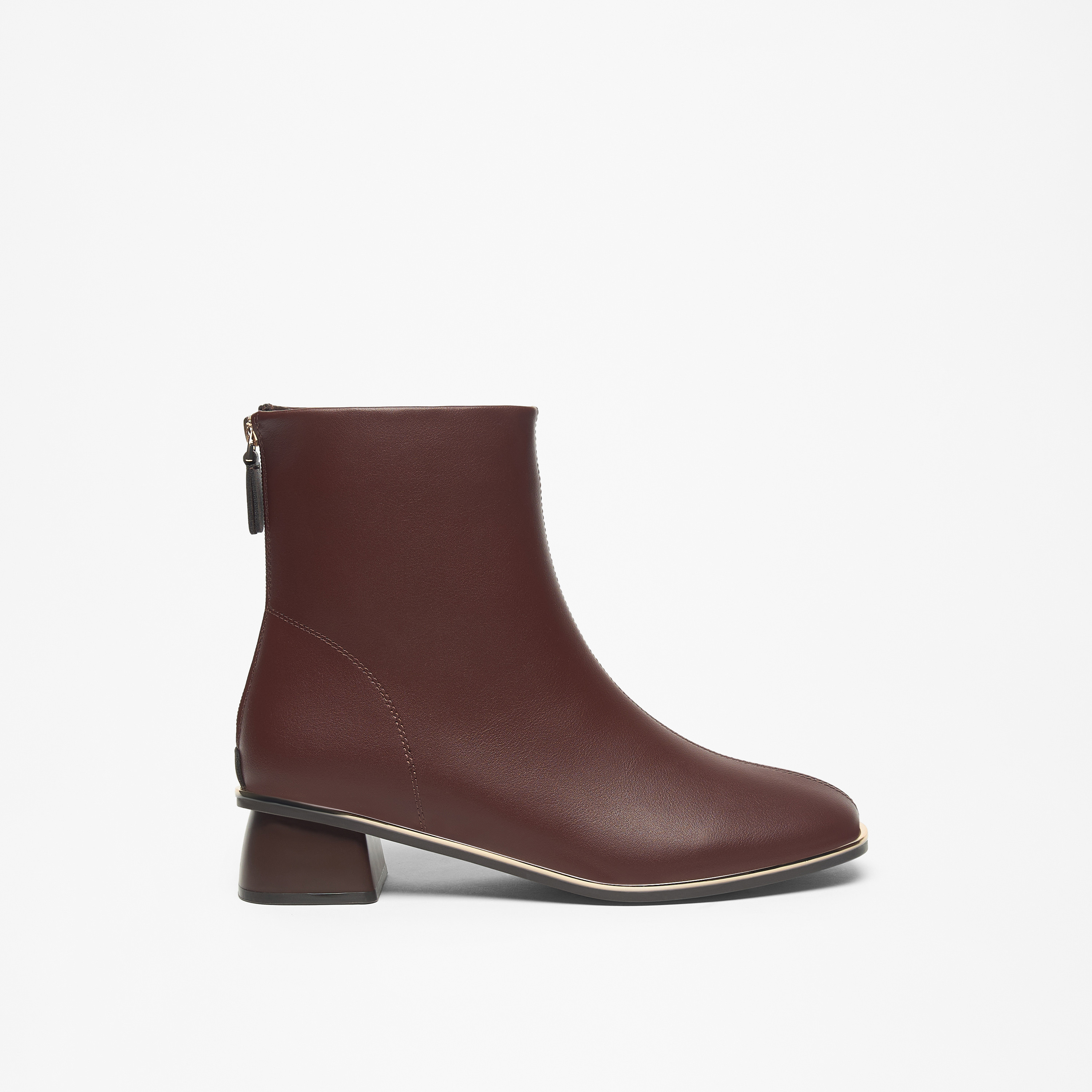 بوت نسائي سادة بطول الكاحل بسحّاب إغلاق من سيليست-women-shoes-boots-image-9