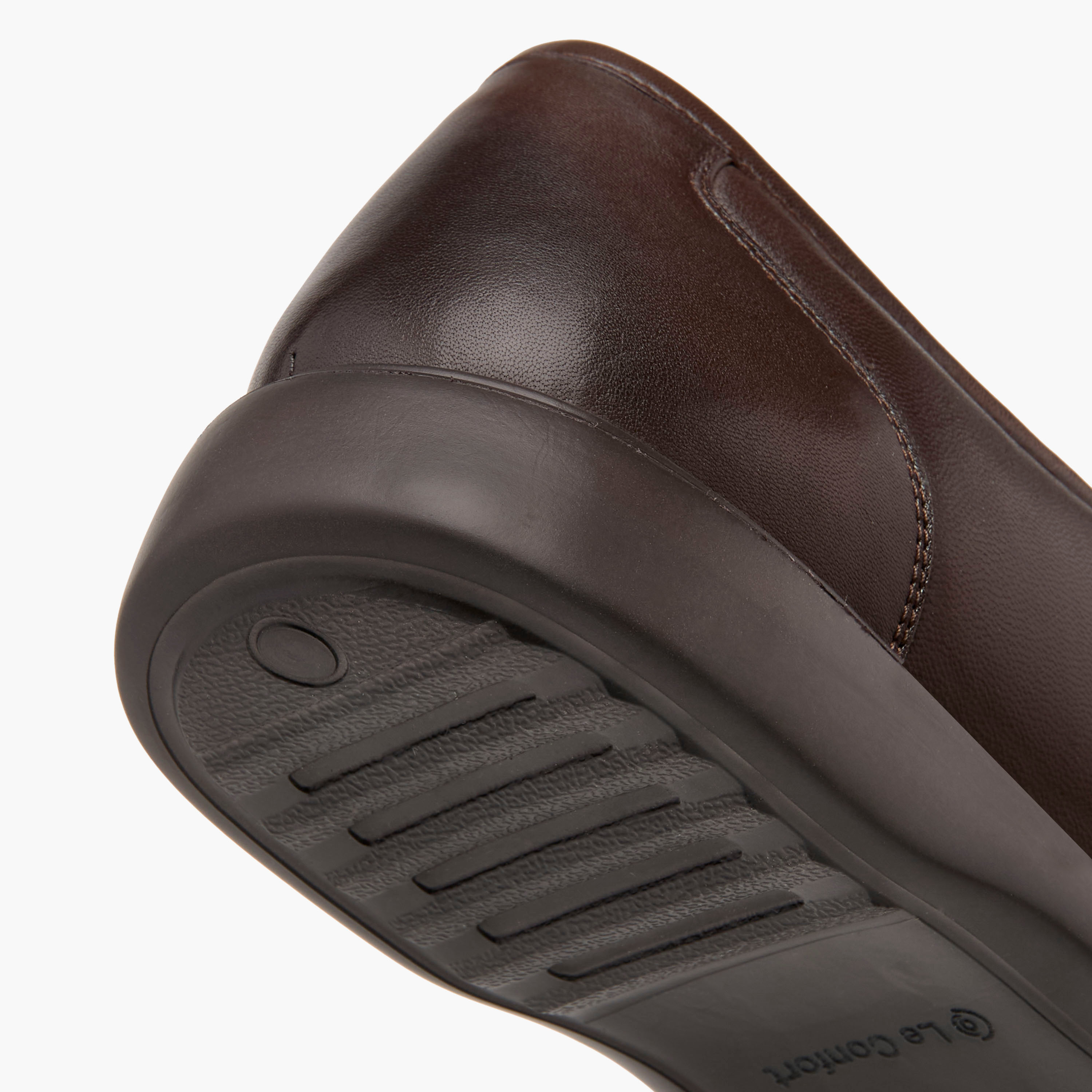 حذاء موكاسين جلد سادة سهل الارتداء من لو كونفورت -men-shoes-formalshoes-image-11