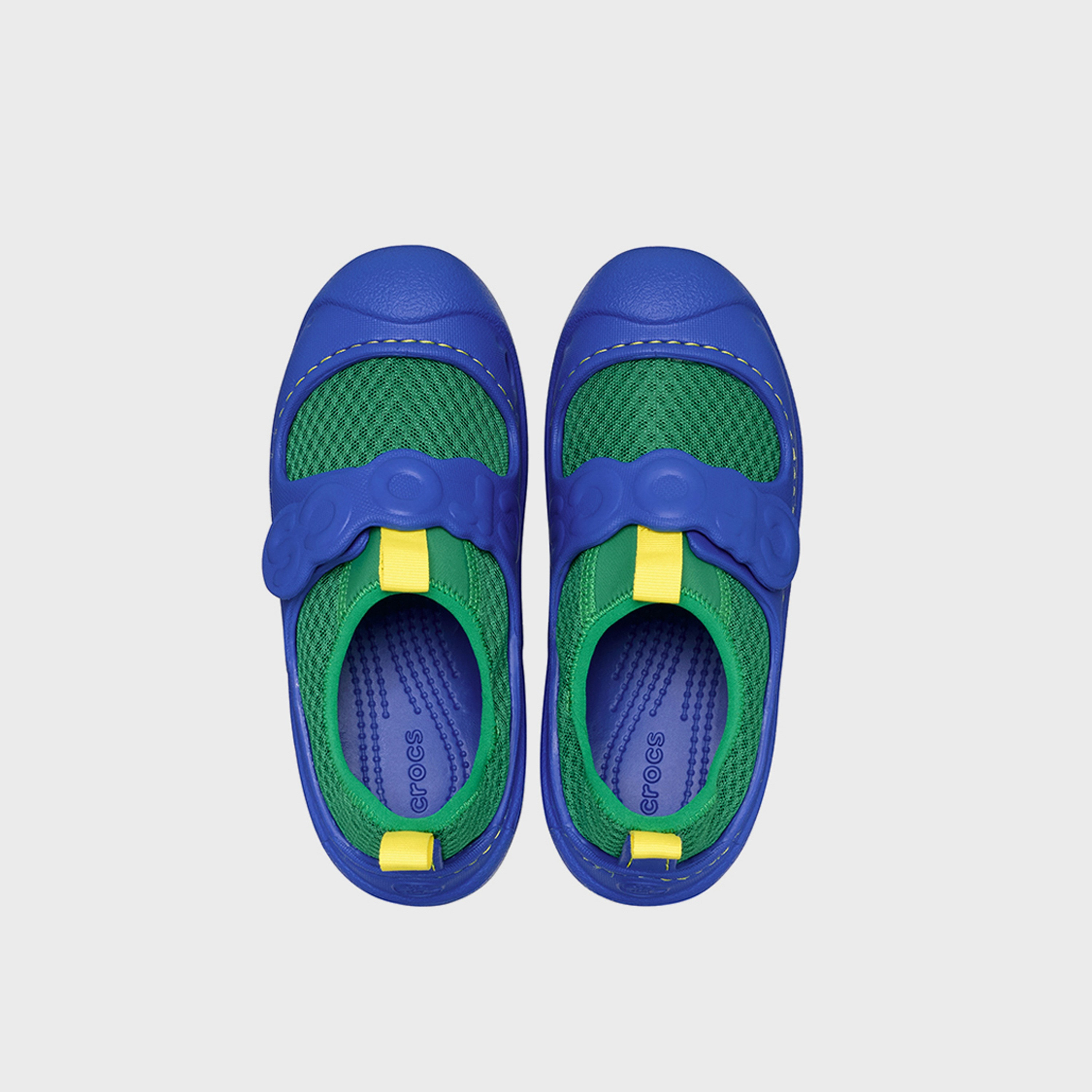 كروكس- حذاء سباحة سويفت ووتر سبلاش كي سهل الارتداء للأولاد | 210619-3WH-boys-shoes-sneakers-image-2