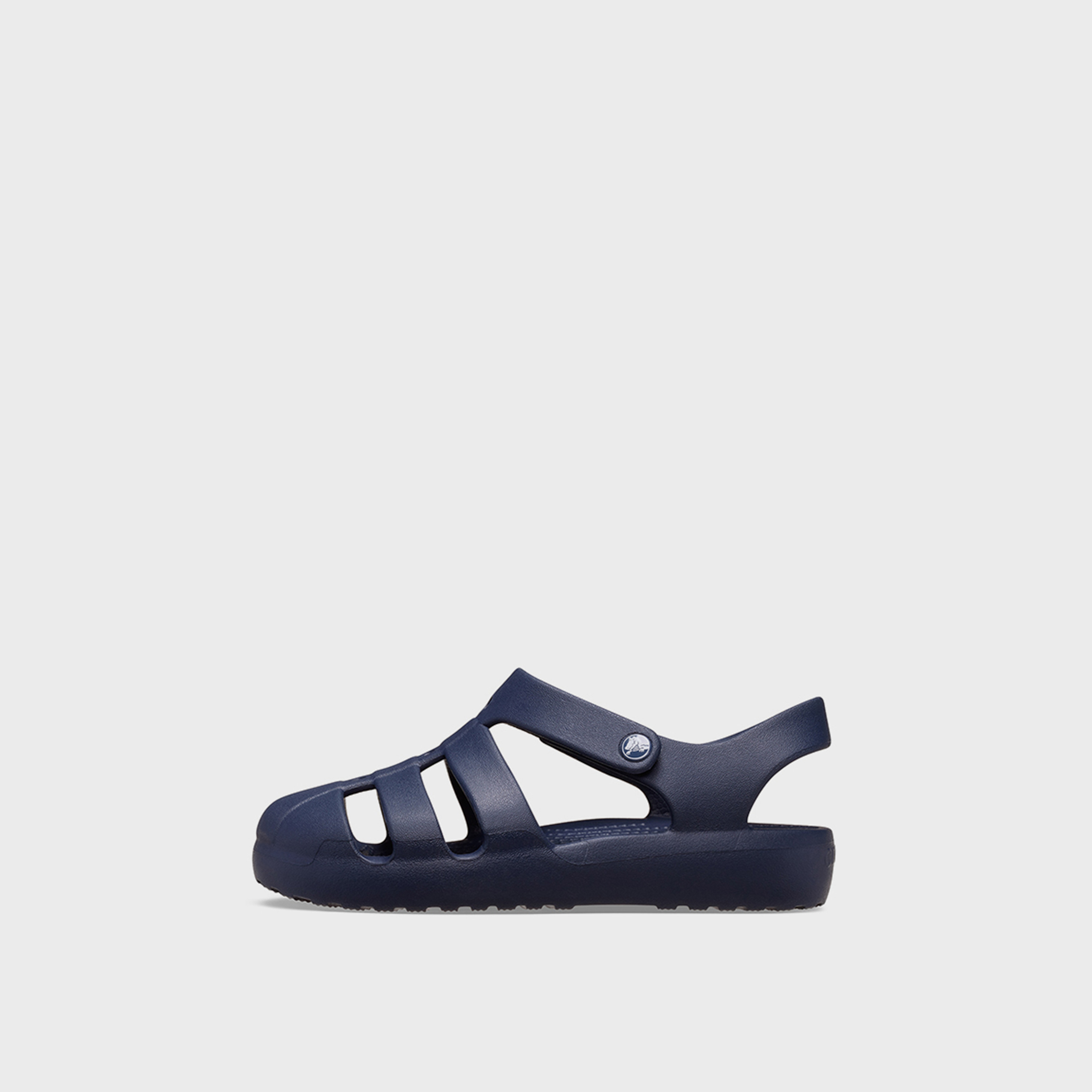 كروكس- شبشب فيشرمان كلاسيكي بحزام للأطفال مزود بخطاف وحلقة | 210625-410-boys-shoes-sandals-image-4