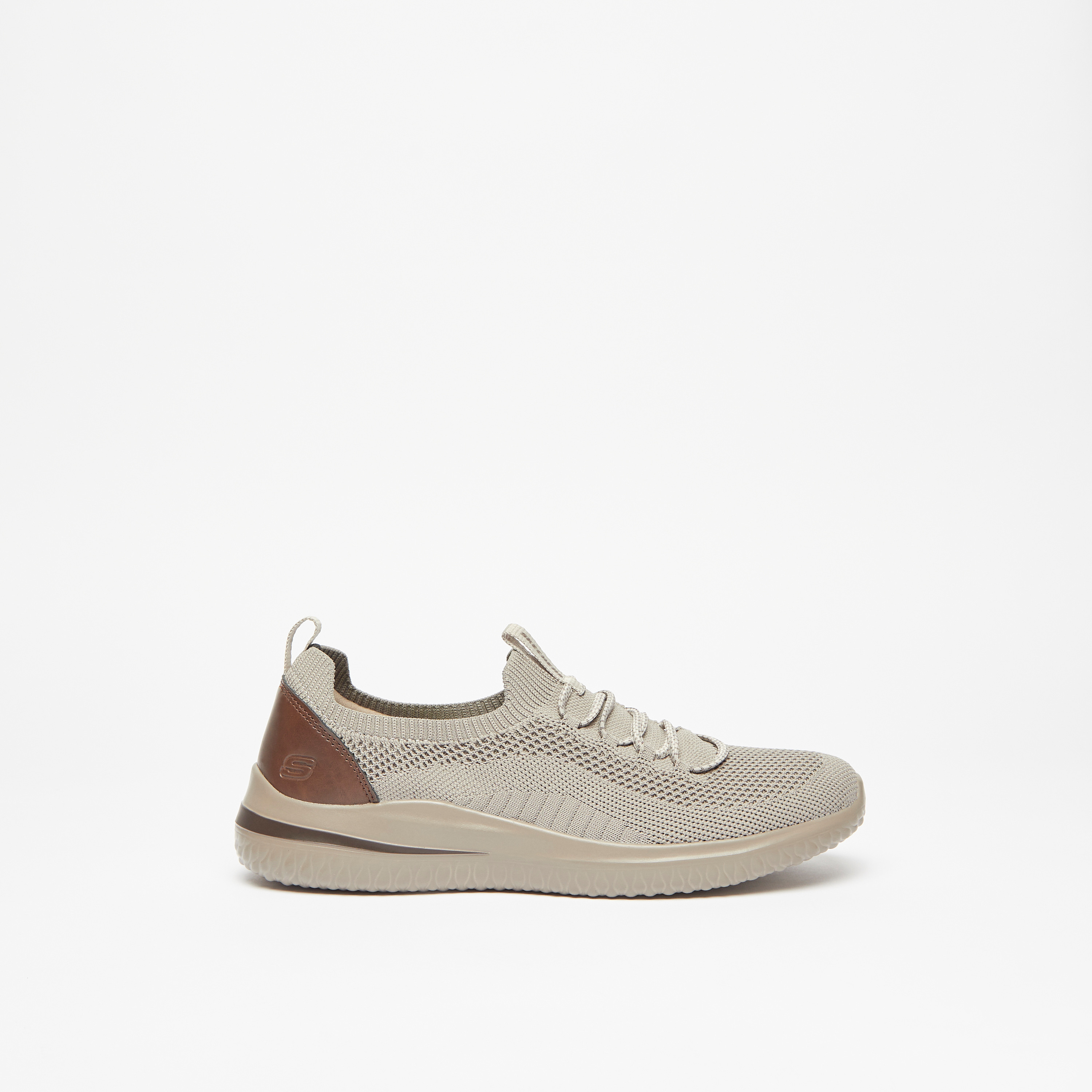 حذاء سهل الارتداء ذو ميموري فوم رجالي مبرد بالهواء من سكيتشرز ديلسون 3.0 | 210663-sports-men-shoes-image-12