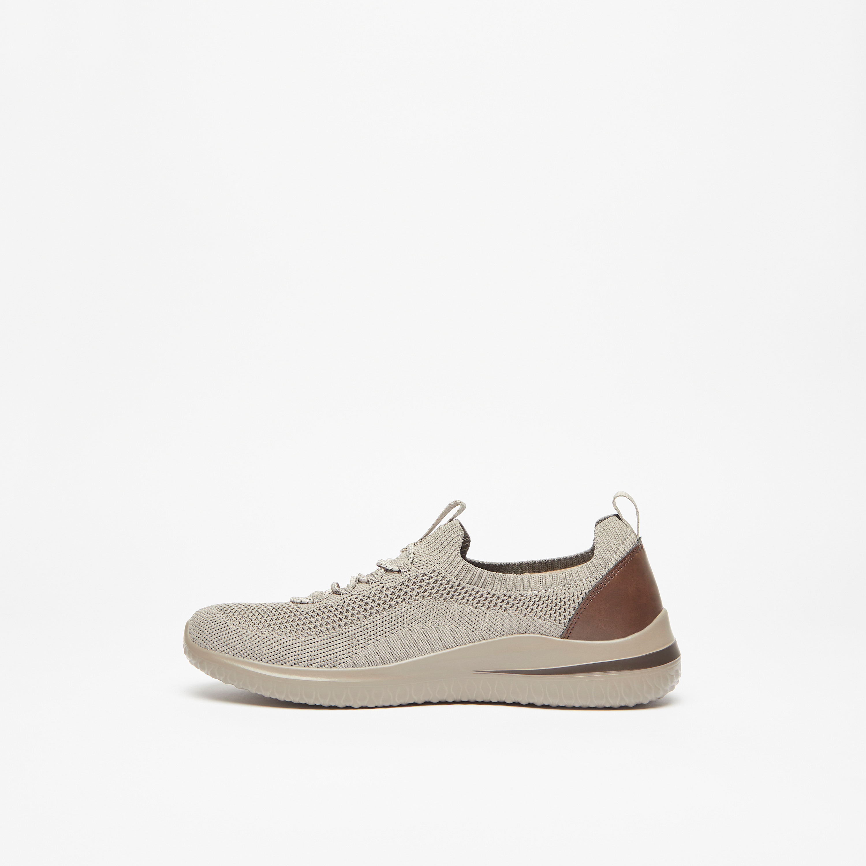 حذاء سهل الارتداء ذو ميموري فوم رجالي مبرد بالهواء من سكيتشرز ديلسون 3.0 | 210663-sports-men-shoes-image-13