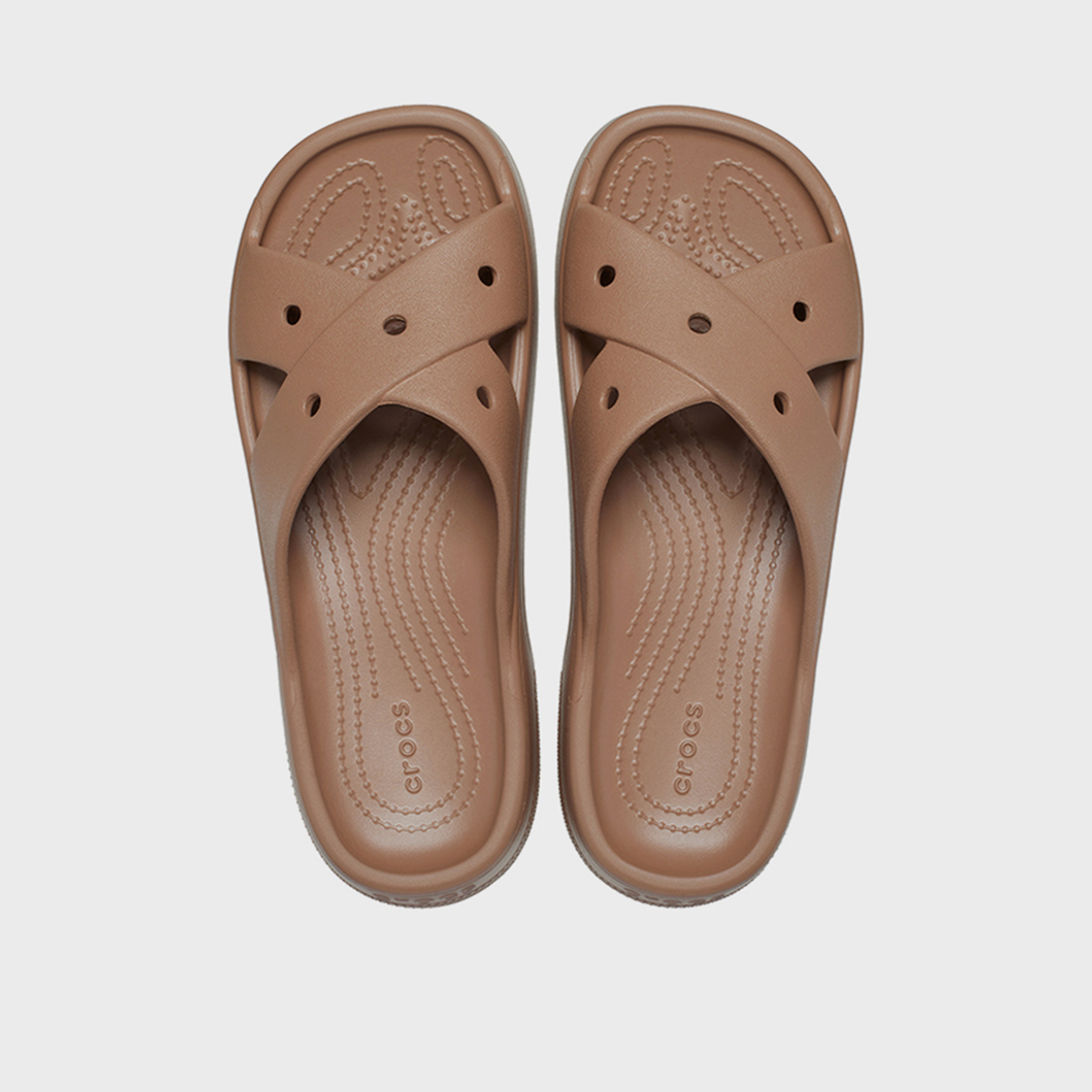 كروكس- شبشب كلاسيكي سهل الارتداء بأحزمة متقاطعة للنساء | 210840-2JJ-women-shoes-flipflopsandslides-image-2