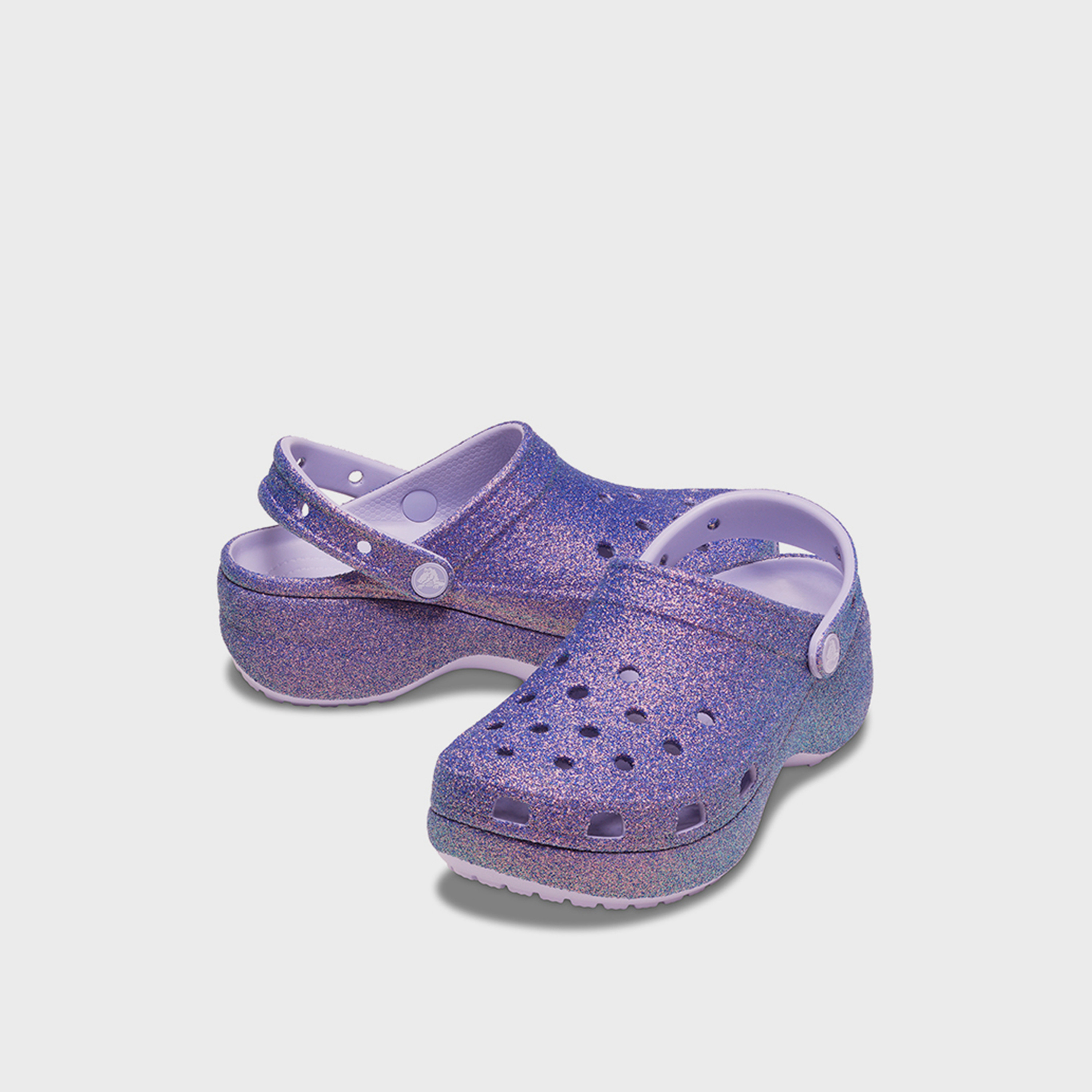 كروكس- شبشب كلاسيكي سهل الارتداء للنساء | 211024-5BR-women-shoes-sandals-flats-image-1