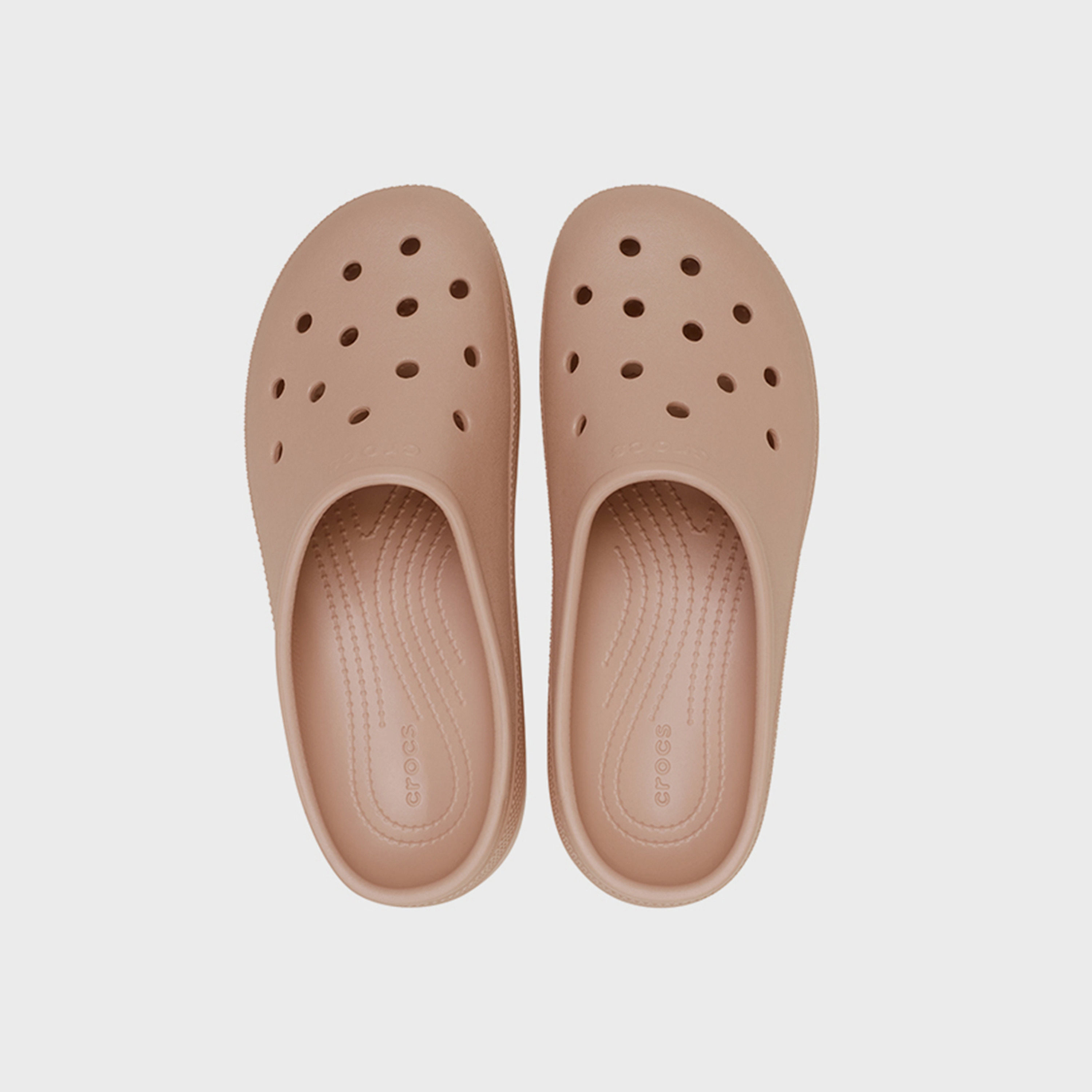 كروكس - حذاء  الكلاسيكي سهل الارتداء للنساء | 211139-7AF-women-shoes-sandals-flats-image-2