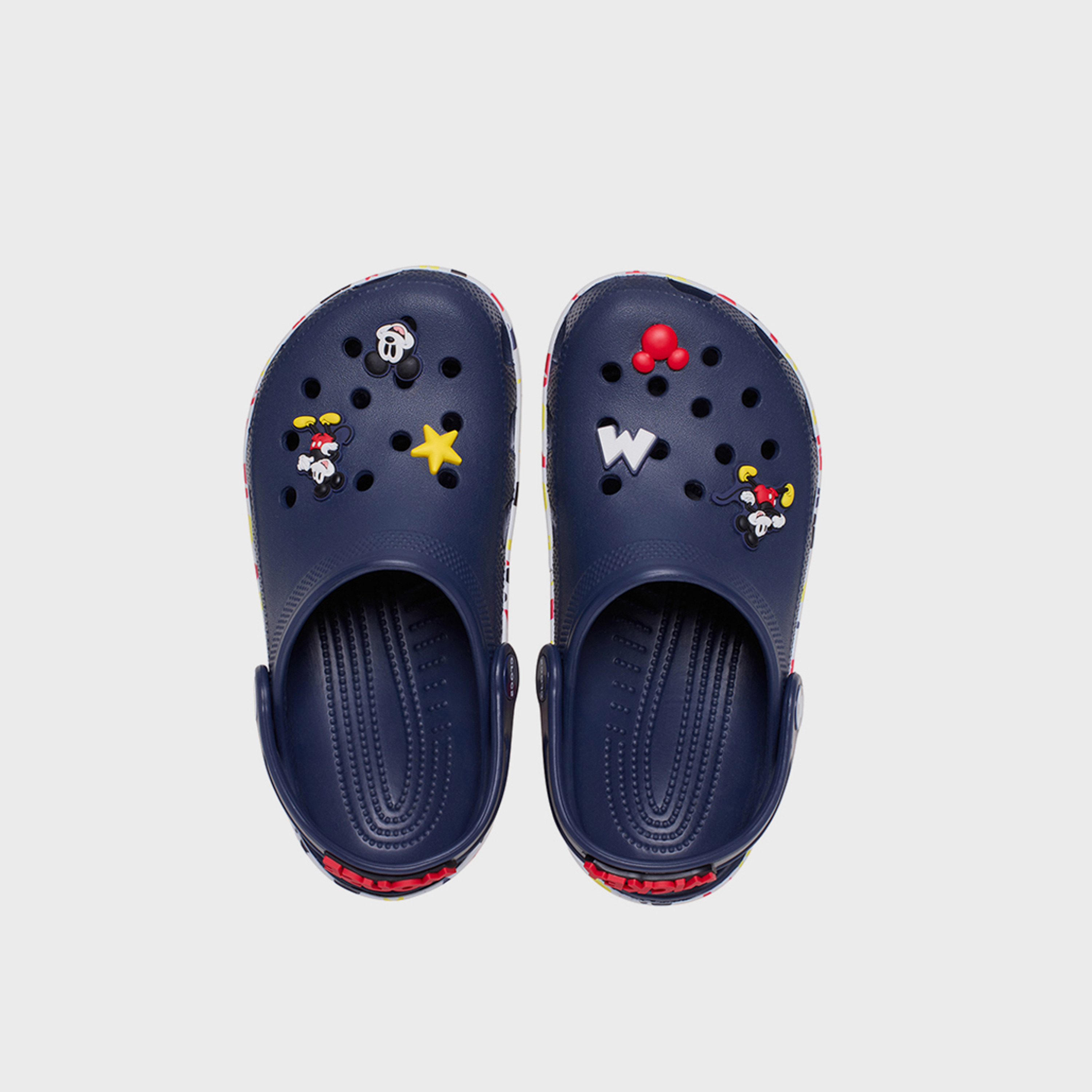 كروكس- حذاء كلوغ سهل الارتداء ميكي فريندز للأطفال | 211148-90H-boys-shoes-sandals-image-2