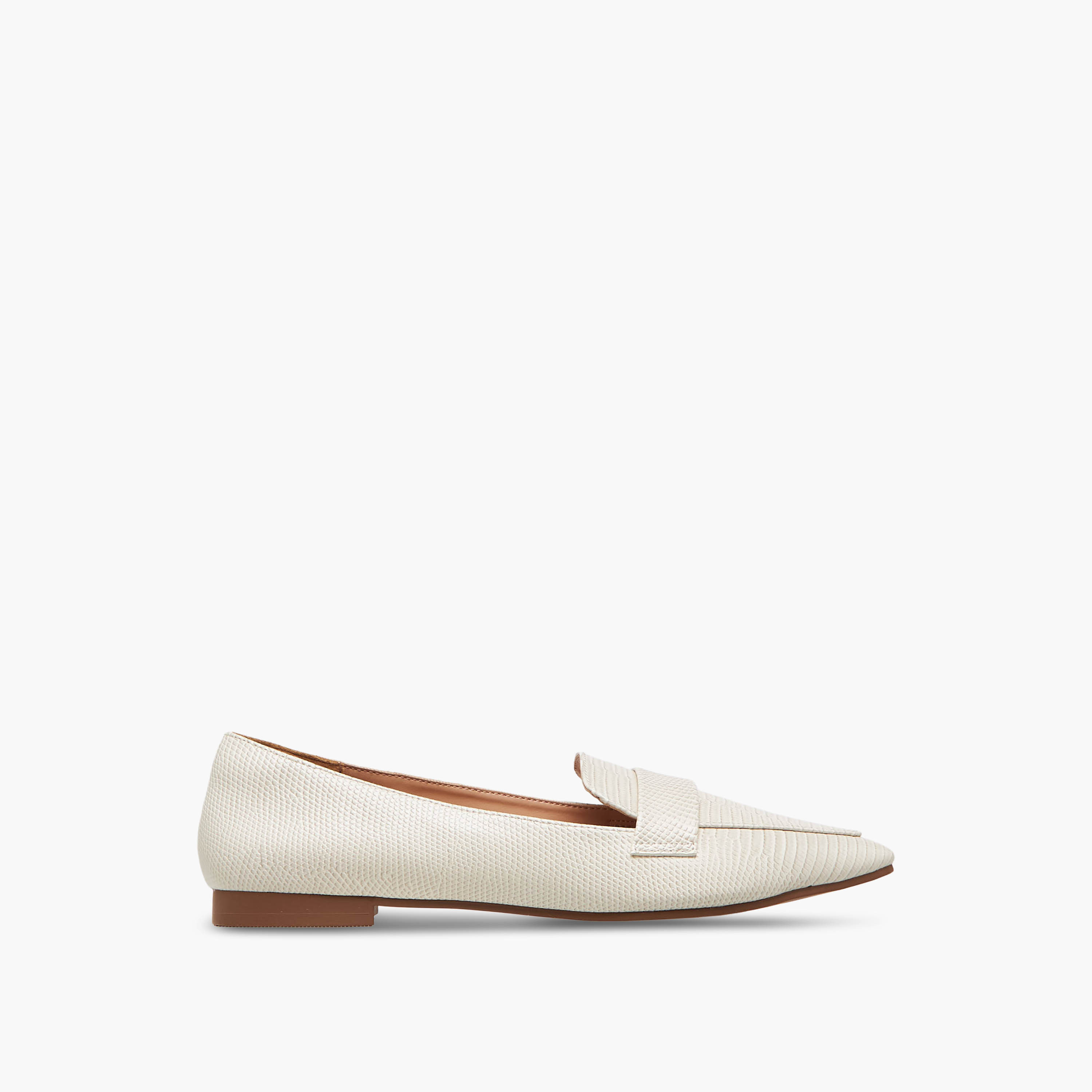 حذاء خفيف بمقدمة مدببة للنساء من سيليست-women-shoes-loafersandmoccasins-image-3