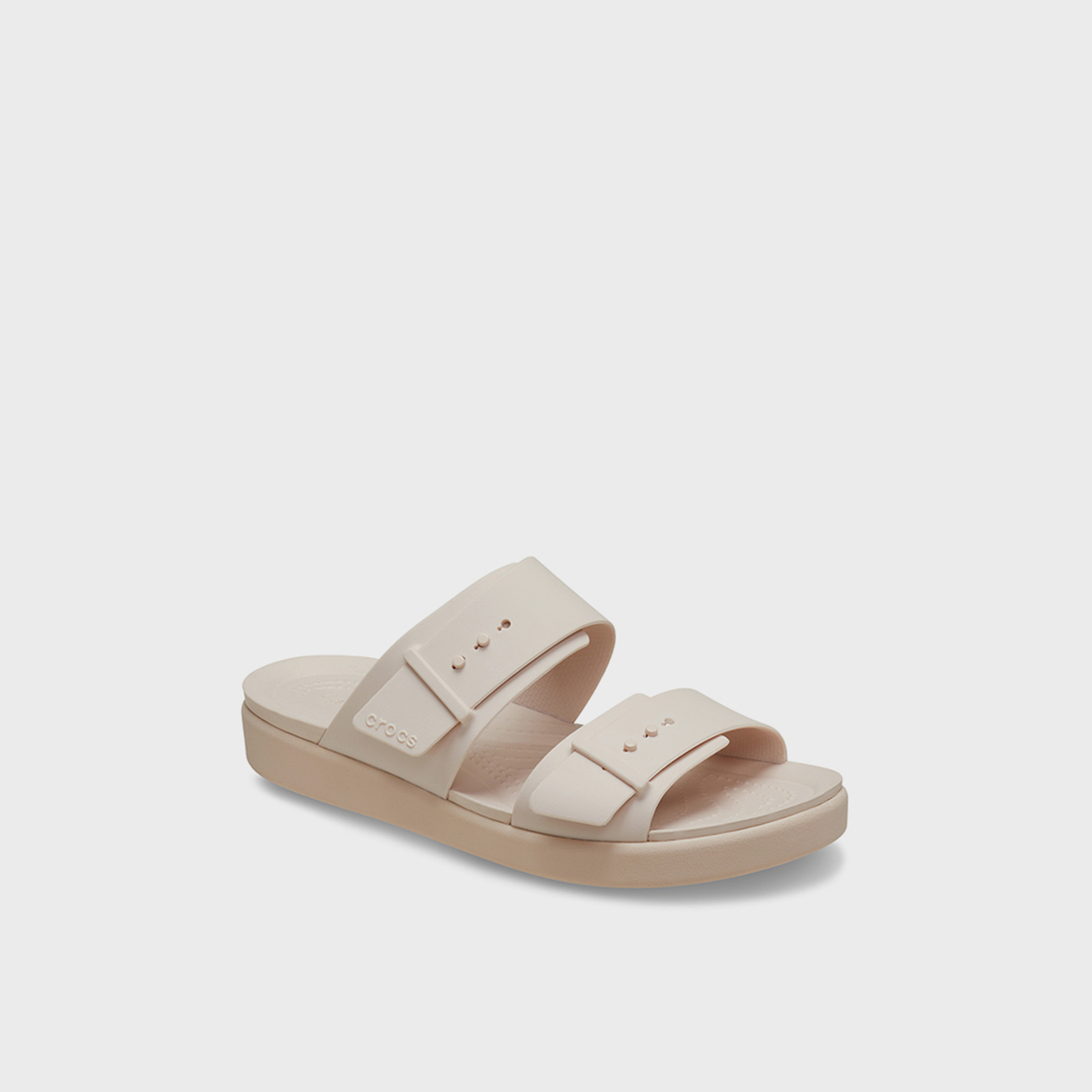 كروكس - صندل بروكلين نسائي سهل الارتداء بإبزيم | 211215-6UR-women-shoes-sandals-flats-image-6