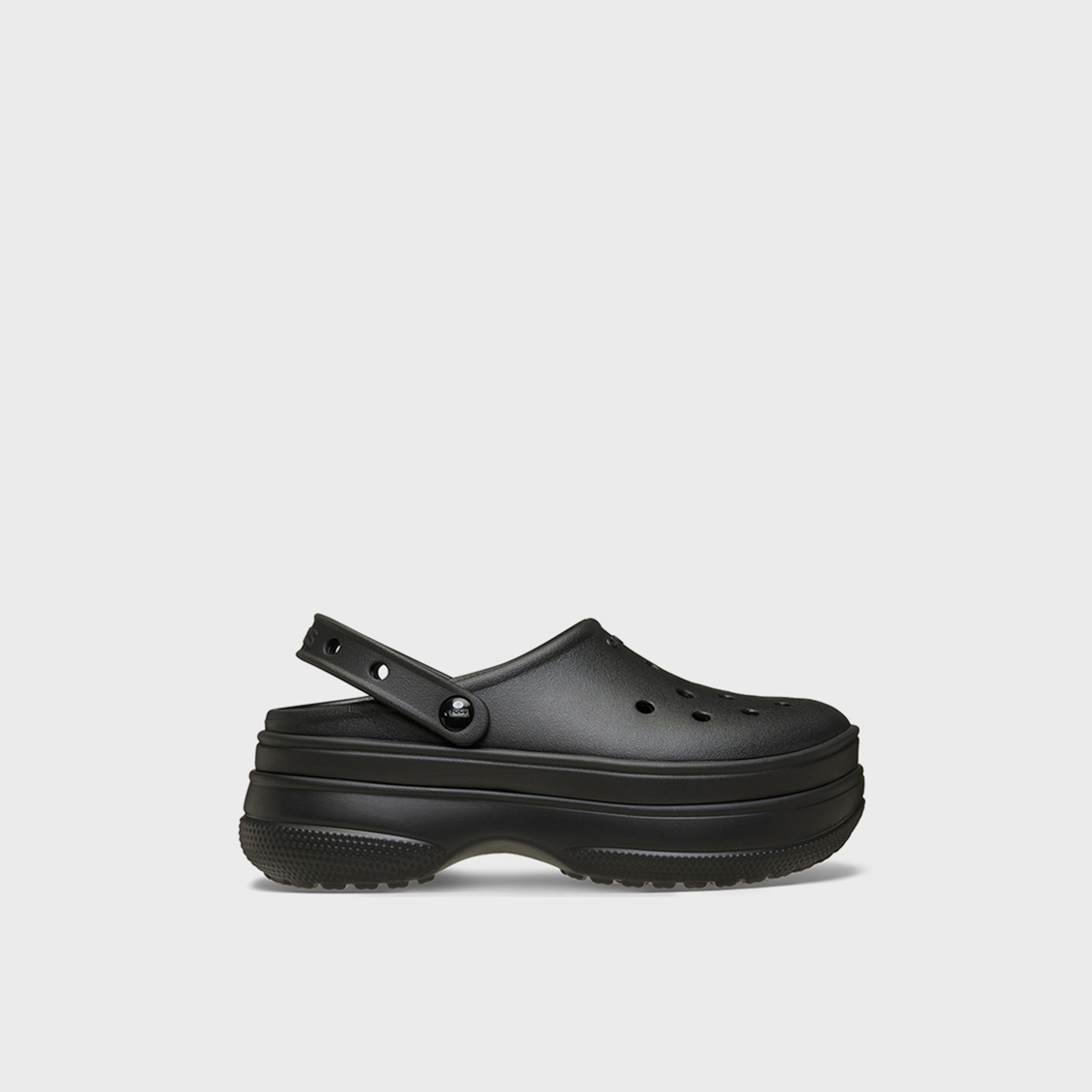 كروكس - حذاء رجالي كلاسيكي سهل الارتداء | 211355-060-men-shoes-flipflopsandslides-image-4