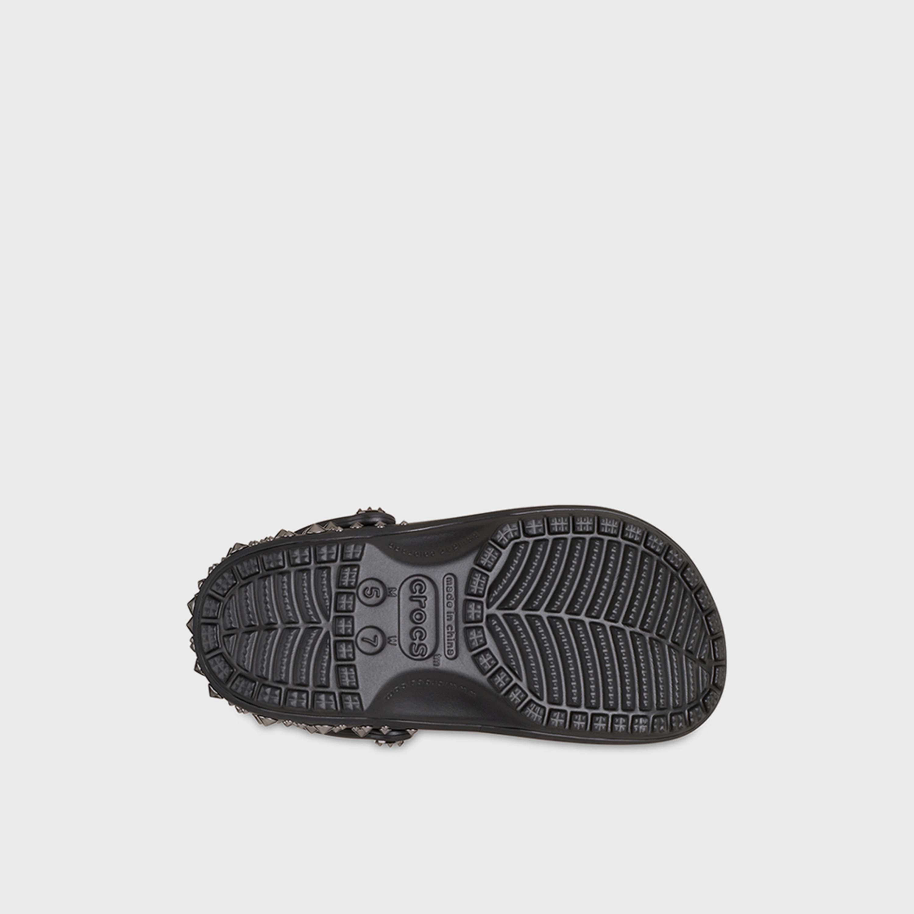 كروكس - قبقاب كلاسيكي مرصعة سهل الارتداء للجنسين | 211596-001-women-shoes-flipflopsandslides-image-5