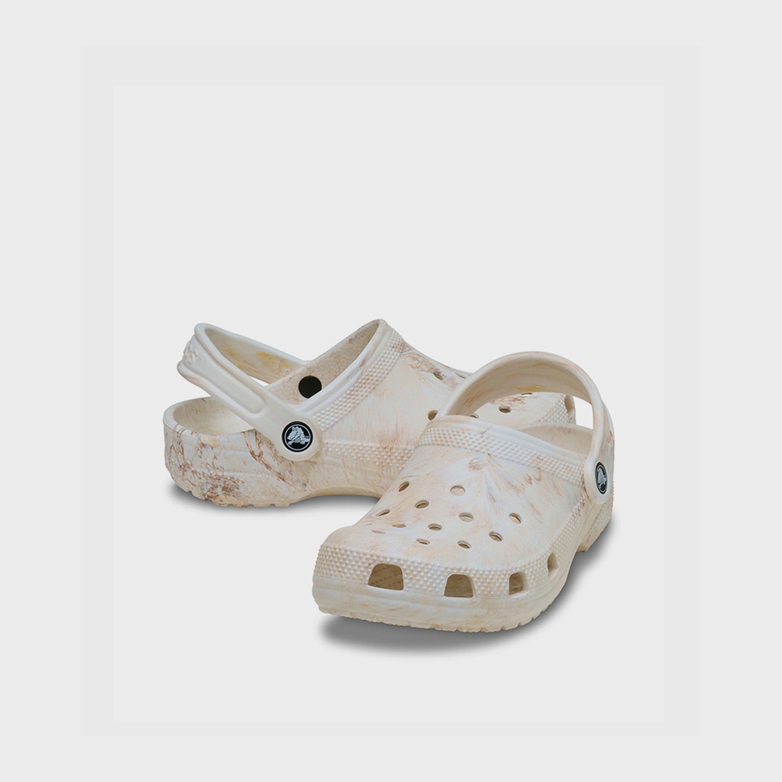 كروكس - حذاء أطفال سهل الارتداء من Clsc بتصميم رخامي مائي | 211602-2LG-boys-shoes-flipflopsandslides-image-1