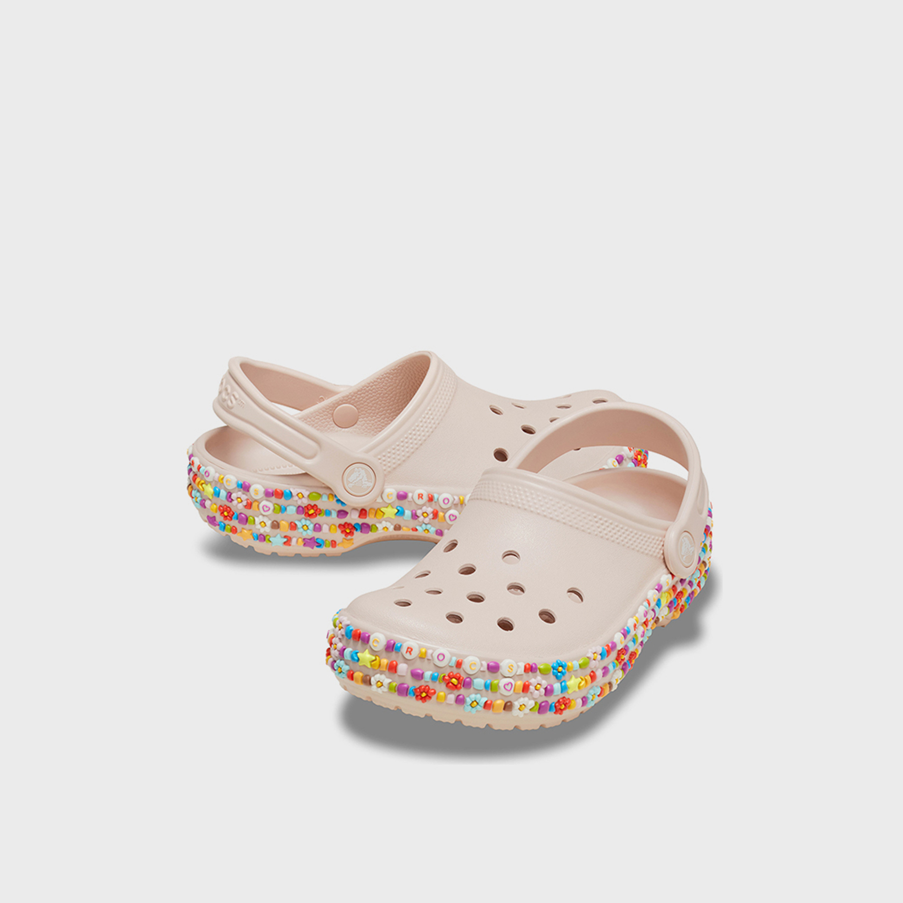 كروكس - حذاء كلوج كلاسيكي مزين بالخرز للأطفال | 211614-6UR-boys-shoes-flipflopsandslides-image-1