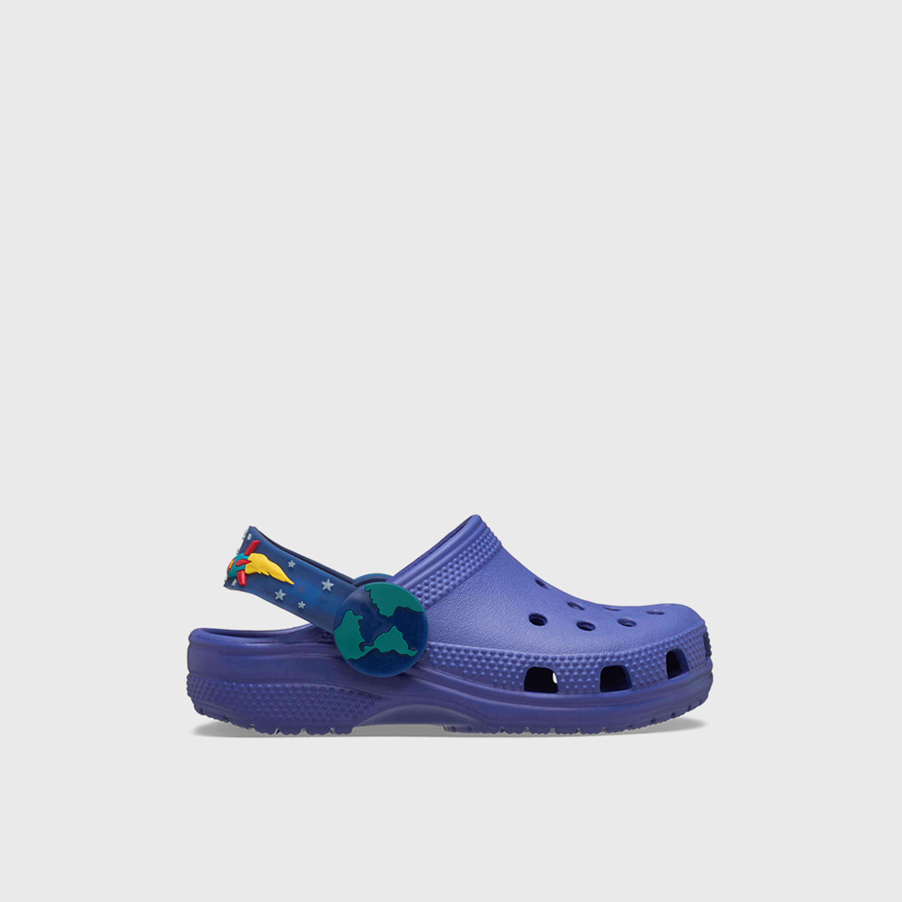 كروكس - حذاء أطفال سهل الارتداء بتصميم أضواء خيالية | 211892-4WH-boys-shoes-flipflopsandslides-image-4
