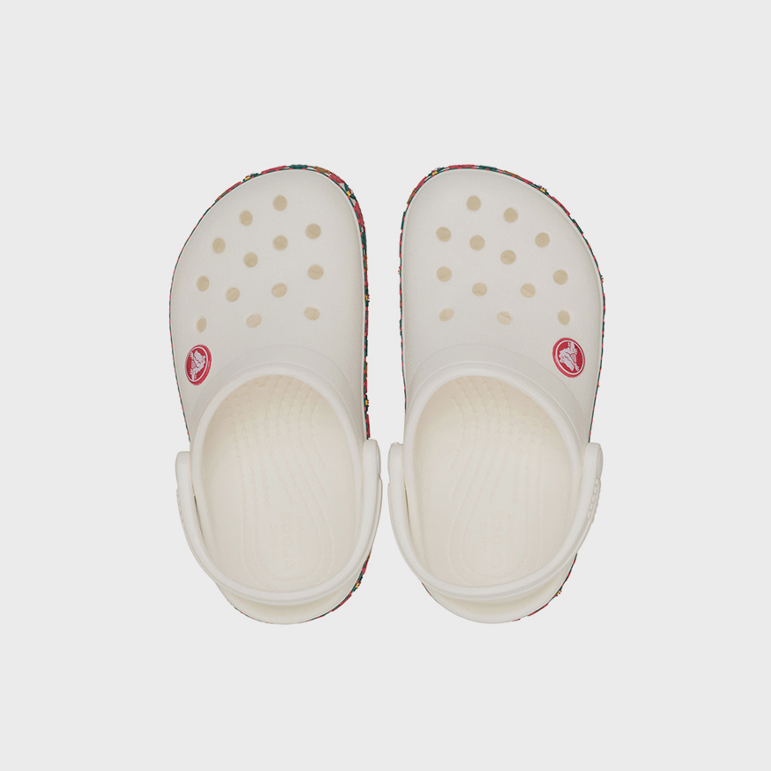 كروكس - حذاء قبقاب كروكباند للأطفال حزام خلفي للعطلات | 211906-100-boys-shoes-flipflopsandslides-image-2