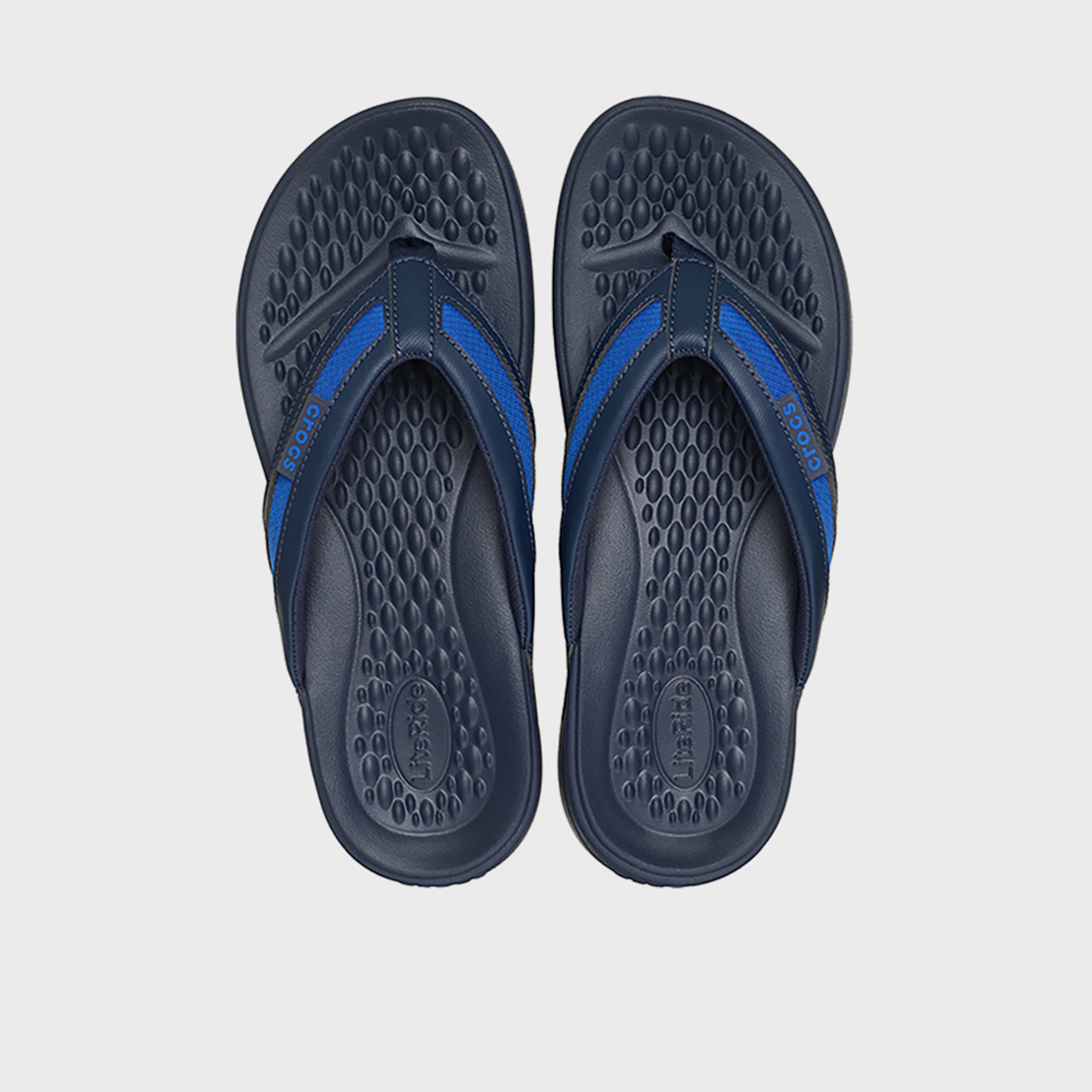 كروكس - شبشب يوكون سبورت إل آر للرجال سهل الارتداء | 212039-4H5-men-shoes-flipflopsandslides-image-2