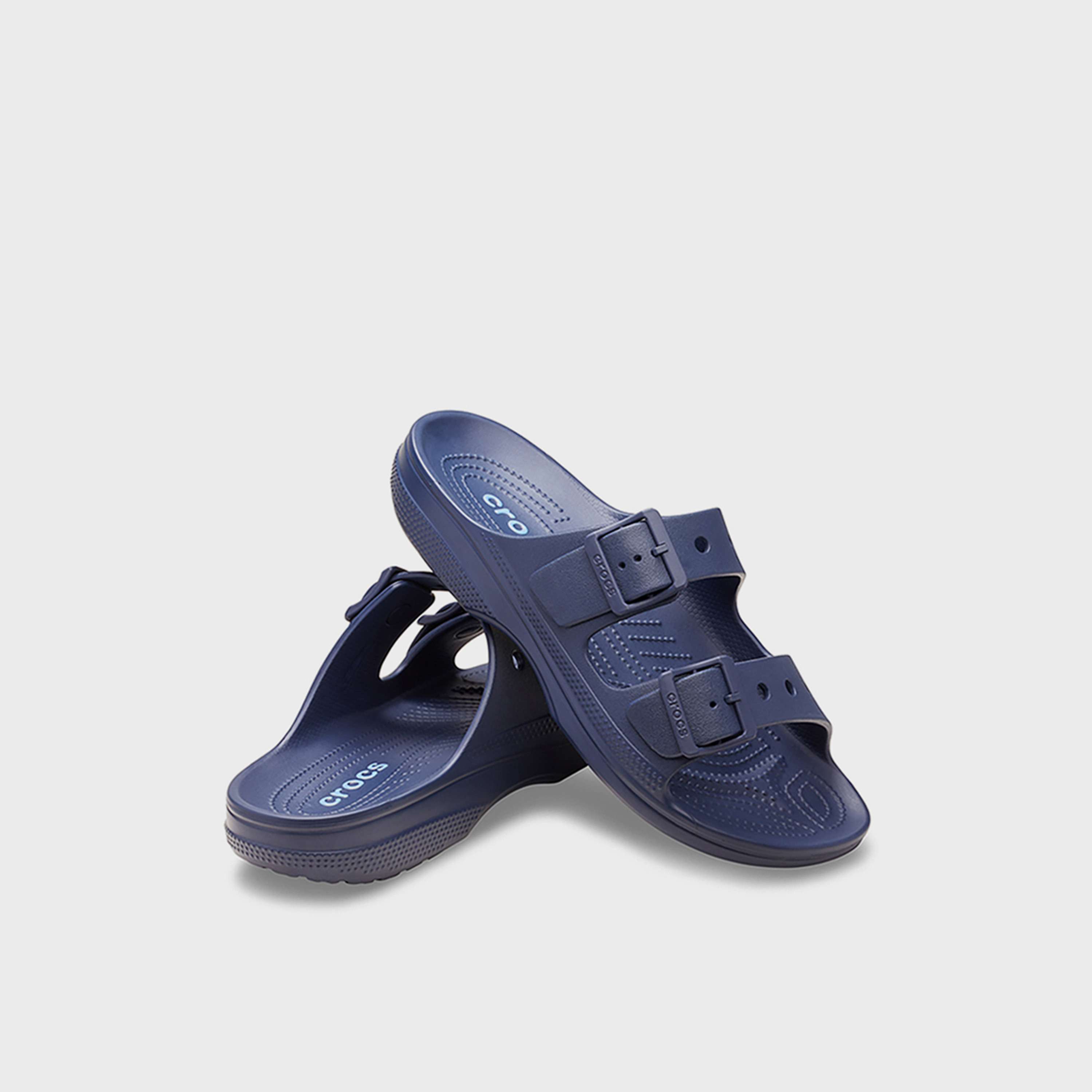 كروكس - صندل ساترداي رجالي سهل الارتداء | 212245-410-men-shoes-sandals-image-1