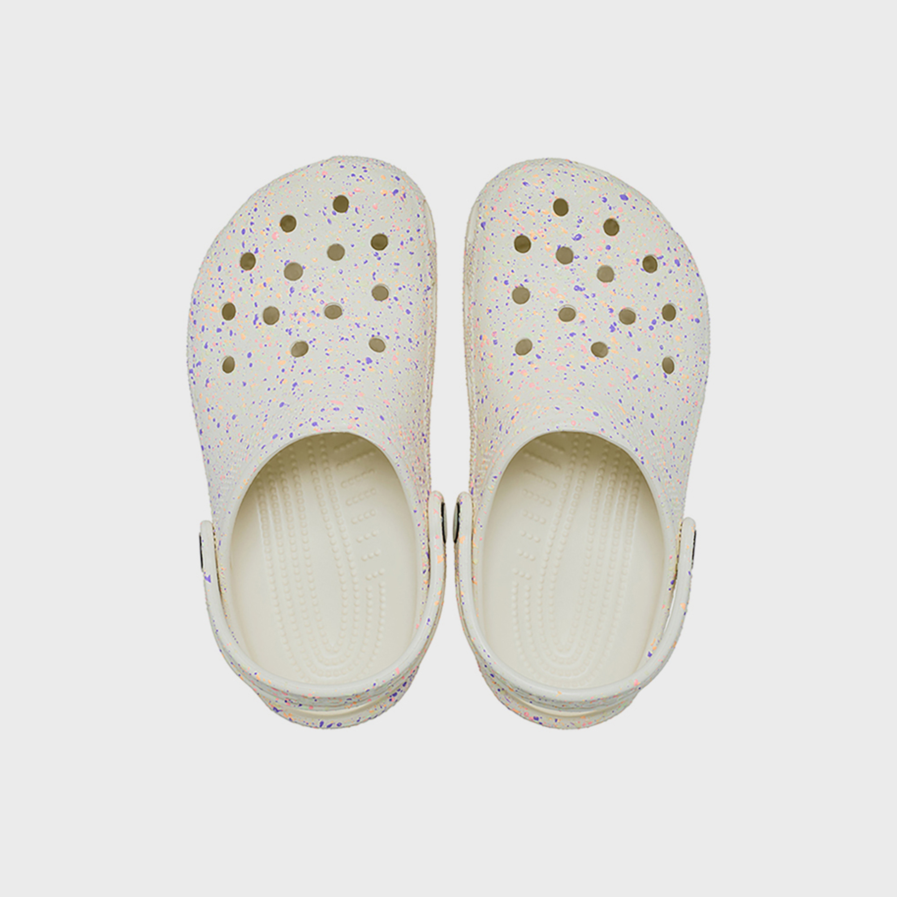 كروكس - حذاء أطفال كلاسيكي مزين ببقع طلاء متوهجة حزام خلفي | 212495-2MT-boys-shoes-flipflopsandslides-image-2