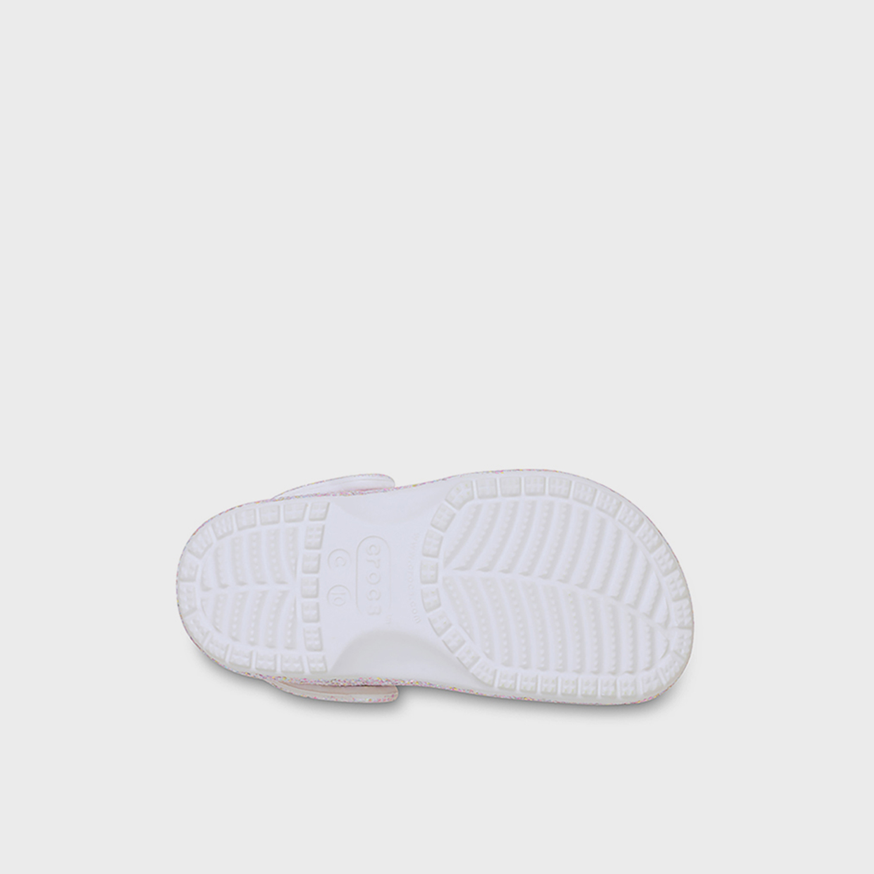 كروكس - حذاء لامعة كلاسيكي برباط خلفي للبنات | 212562-100-girls-shoes-flipflopsandslides-image-3