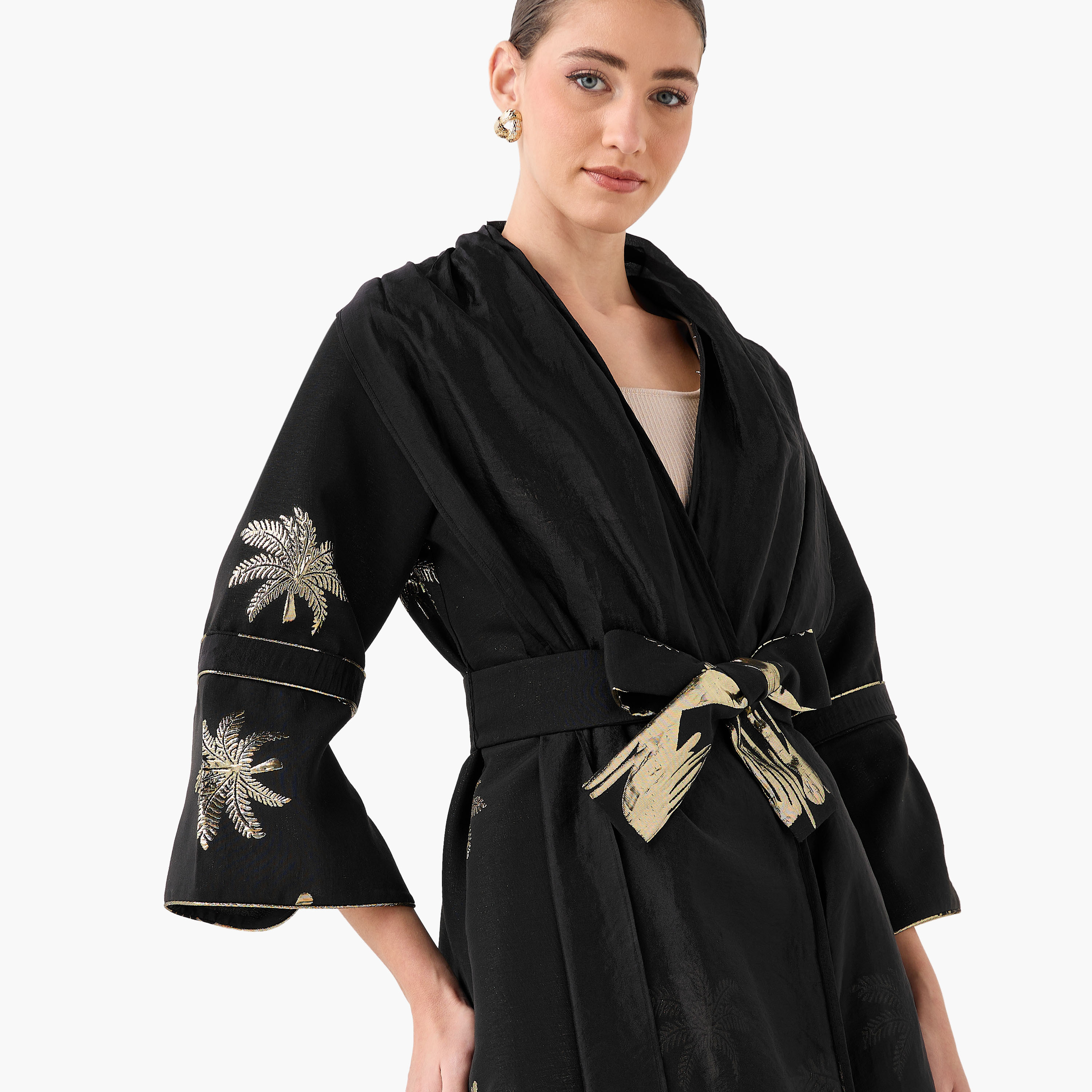 سترة جاكار بقصة مريحة وحزام رباط من آيكونيك-women-clothing-shirtsandblouses-blouses-image-5