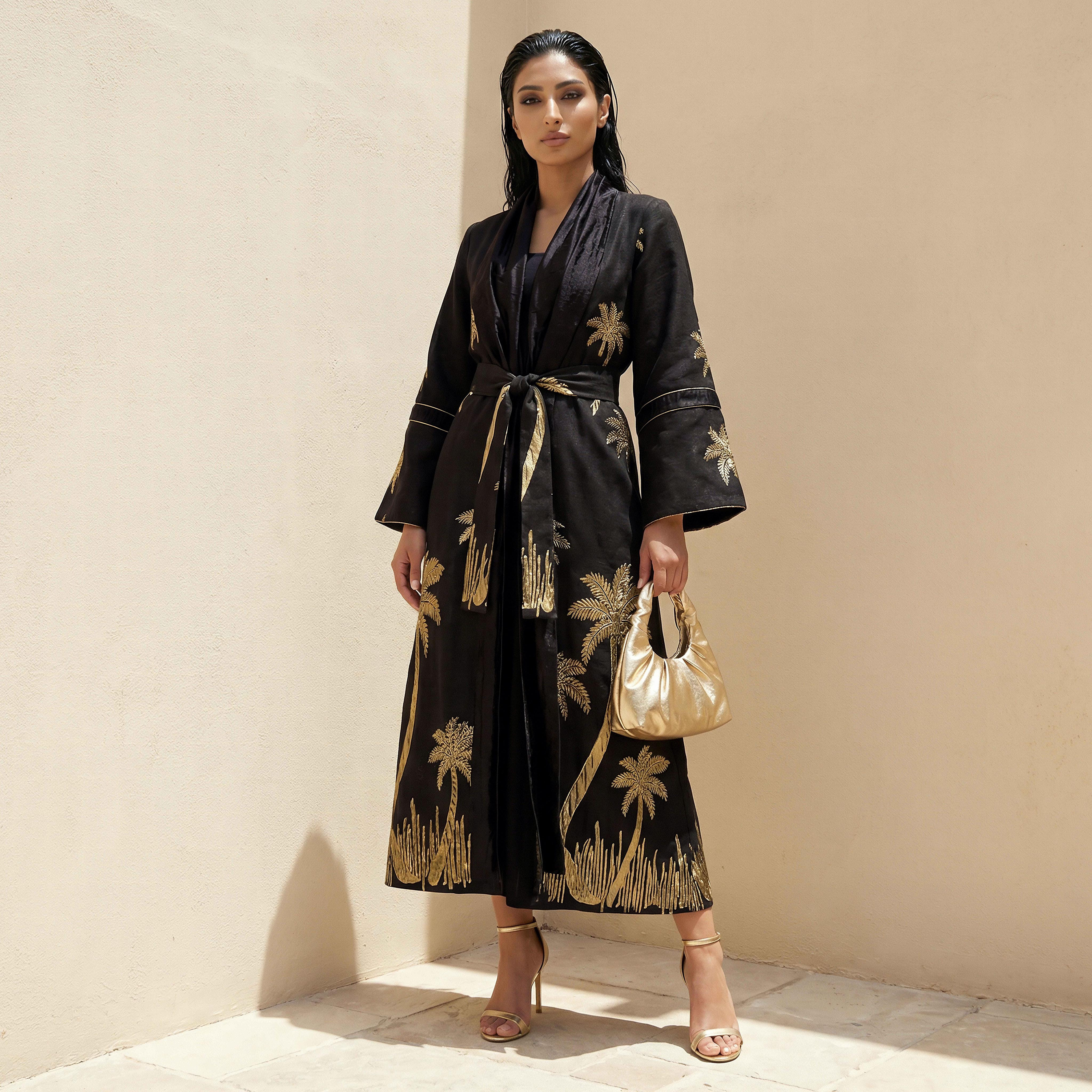 سترة جاكار بقصة مريحة وحزام رباط من آيكونيك-women-clothing-shirtsandblouses-blouses-image-1