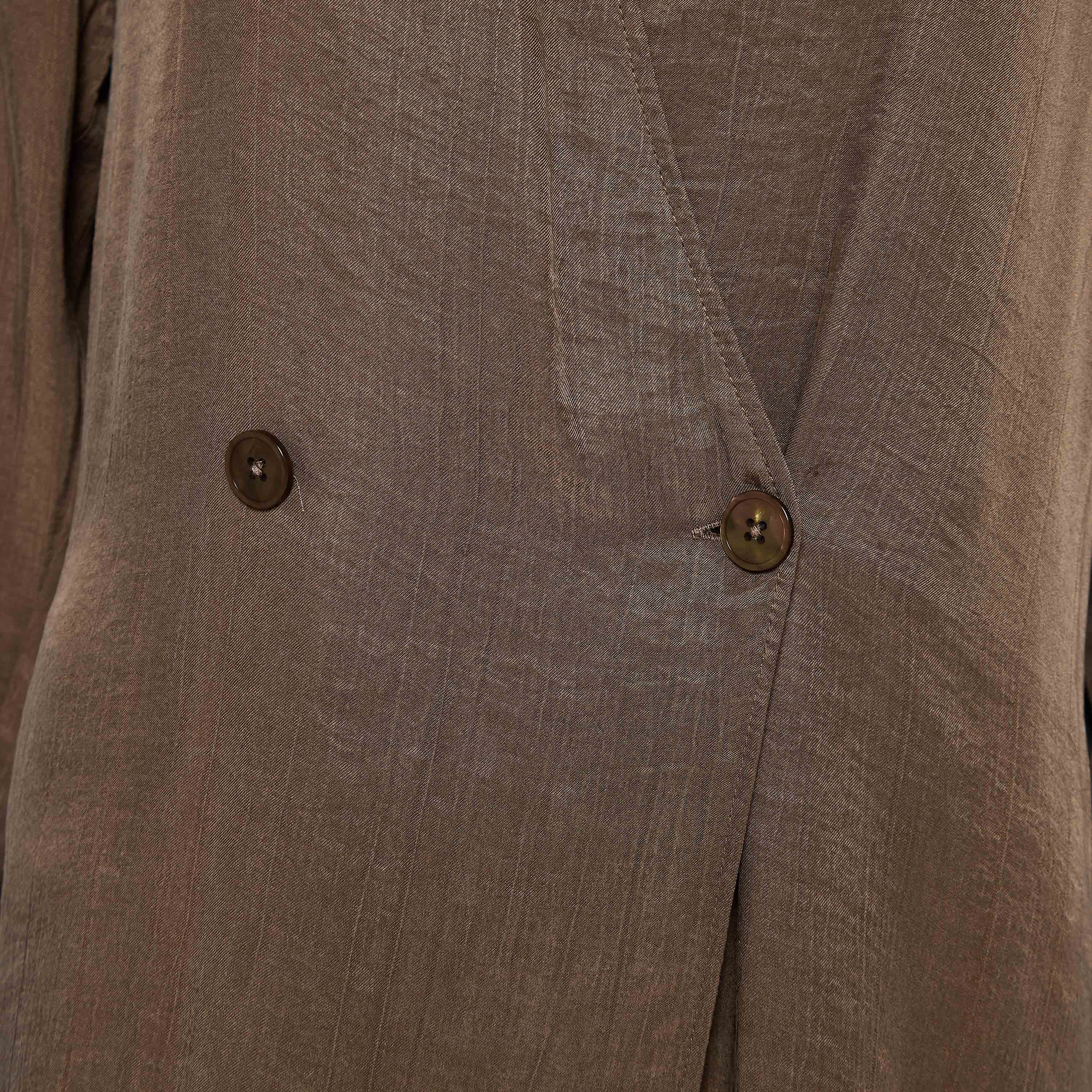 بلوزة ملفوفة بياقة مطوية من آيكونيك-women-clothing-shirtsandblouses-blouses-image-2