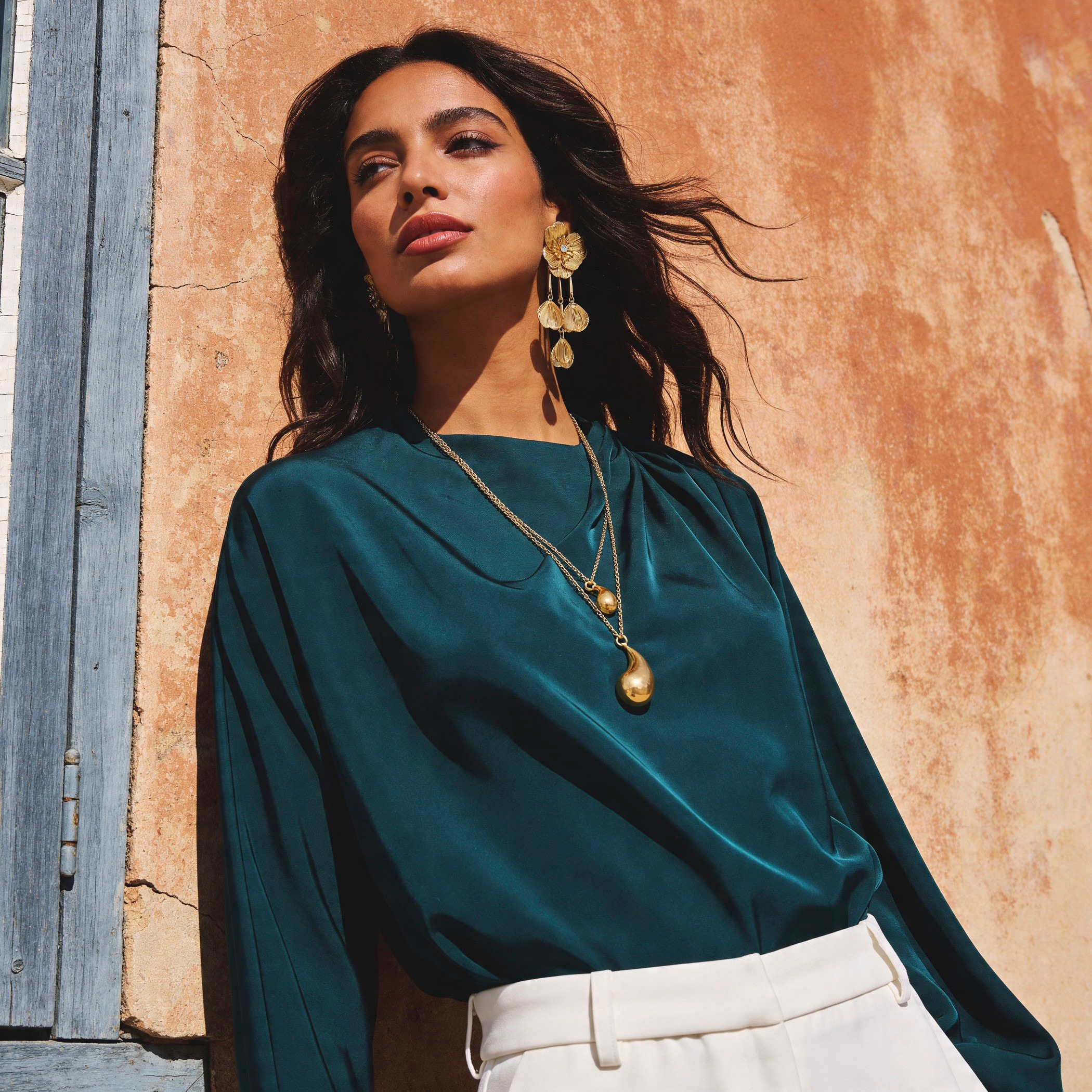 بلوزة بياقة منسدلة-women-clothing-shirtsandblouses-blouses-image-1