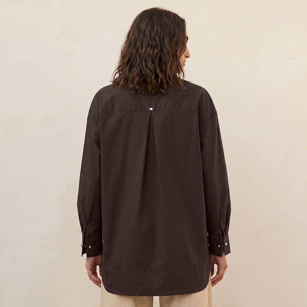 Iconic Poplin Relaxed Fit Shirt with High-Low Hem-women-clothing-shirtsandblouses-shirts-image-4