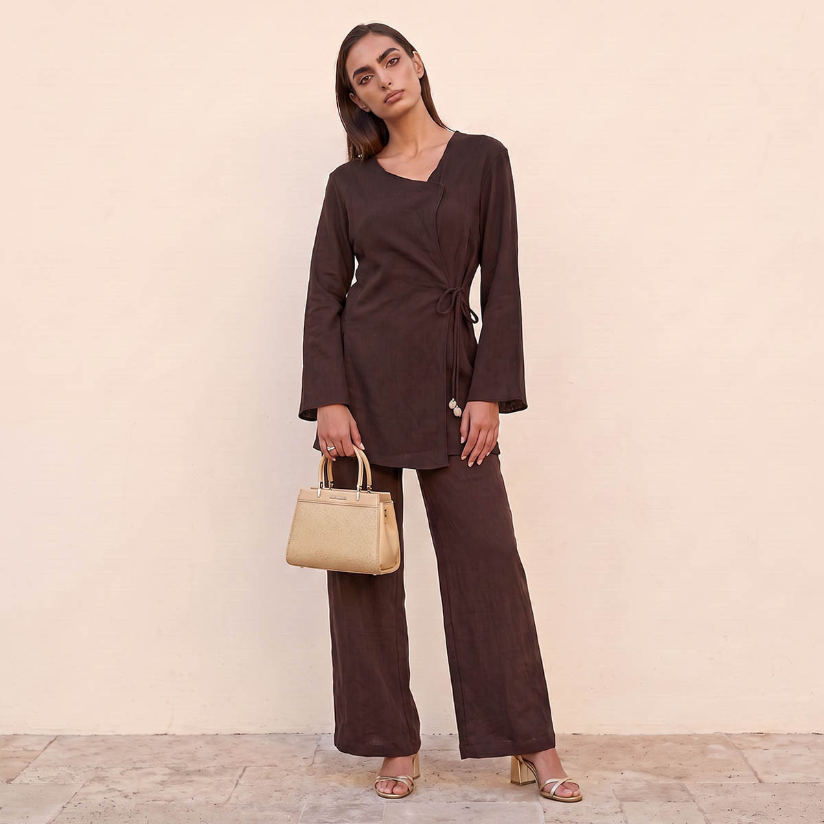 توب لف بتفصيل رباط للإغلاق من سبلاش-women-clothing-shirtsandblouses-blouses-image-2