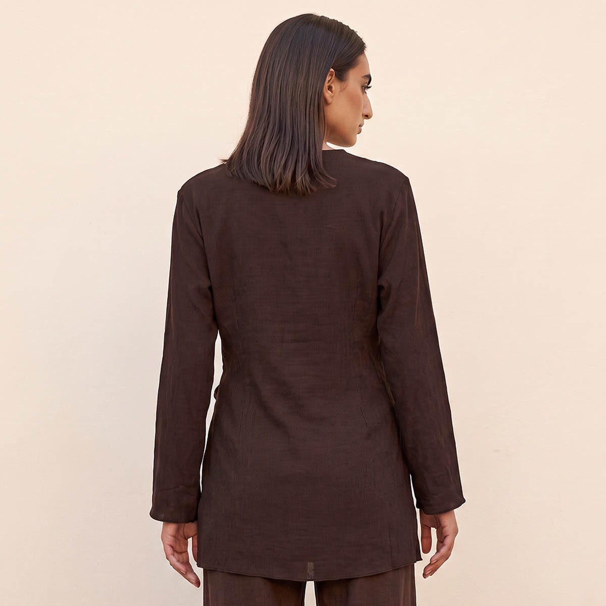 توب لف بتفصيل رباط للإغلاق من سبلاش-women-clothing-shirtsandblouses-blouses-image-3