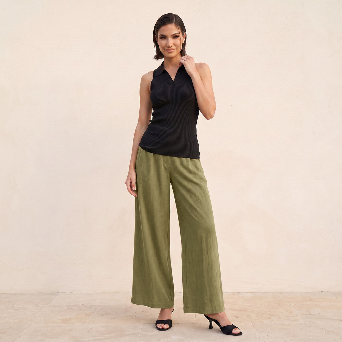بنطلون بارز الملمس بقصّة مستقيمة وخصر مطاطي من سبلاش آيكونيك-women-clothing-trousers-image-2