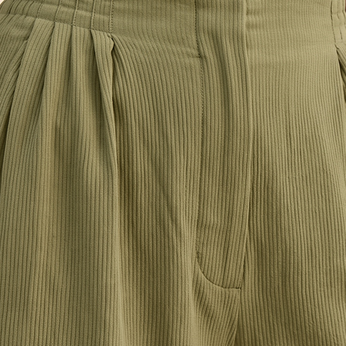 بنطلون بارز الملمس بقصّة مستقيمة وخصر مطاطي من سبلاش آيكونيك-women-clothing-trousers-image-6