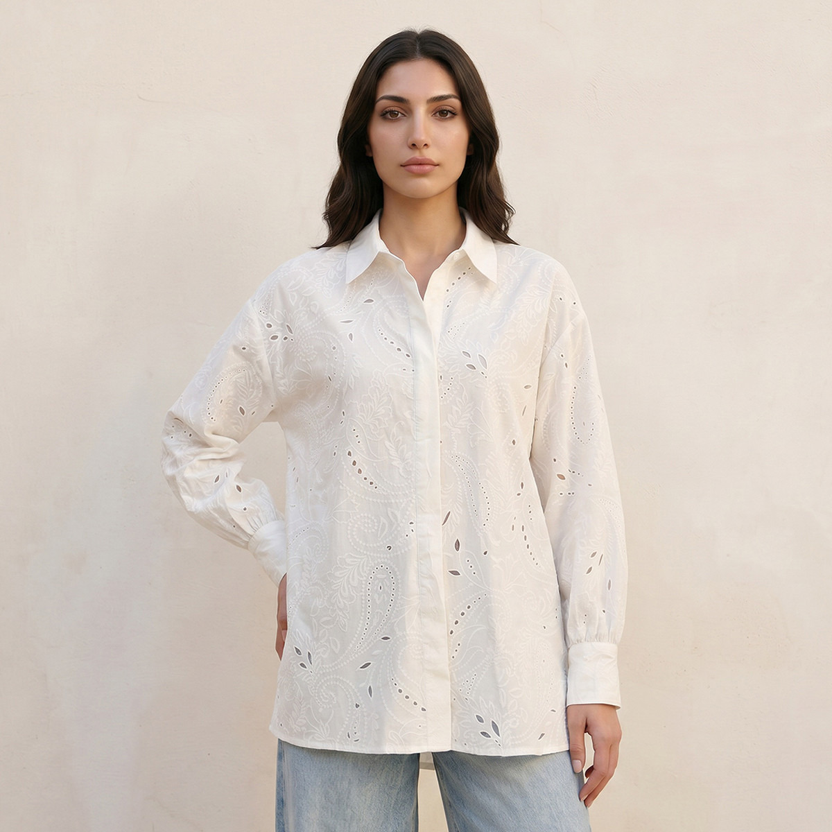 قميص قطن بتفاصيل مفرغة من آيكونيك-women-clothing-shirtsandblouses-shirts-image-5