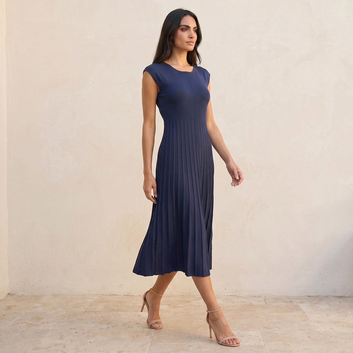 فستان ميدي إيه لاين بكسرات من سبلاش آيكونيك-women-clothing-dresses-image-3