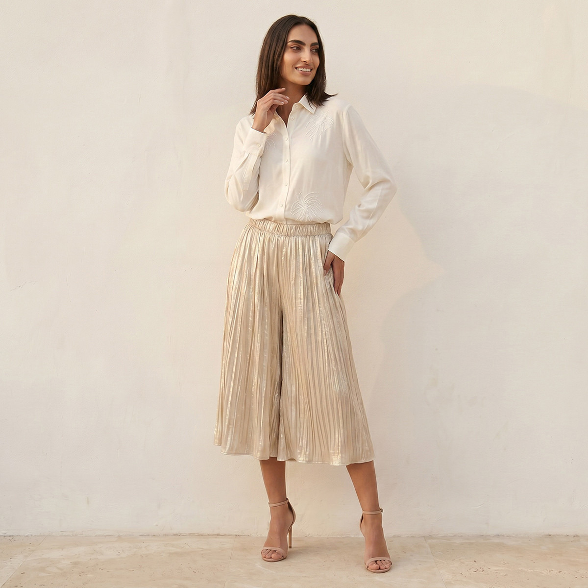 قميص مزين من آيكونيك-women-clothing-shirtsandblouses-shirts-image-5
