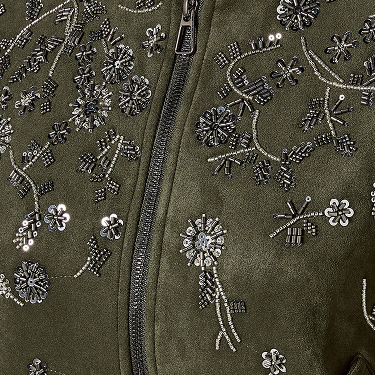 جاكيت بومبر مزين من سبلاش أيكونيك-women-winterwear-coatsandjackets-jackets-image-5
