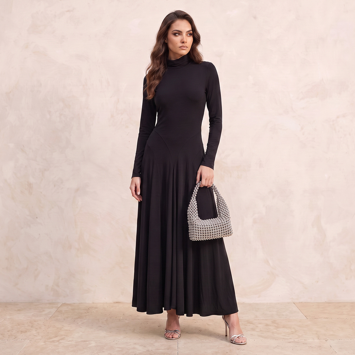 فستان ماكسي بياقة عالية وتصميم ألواح من سبلاش آيكونيك-women-clothing-dresses-image-4