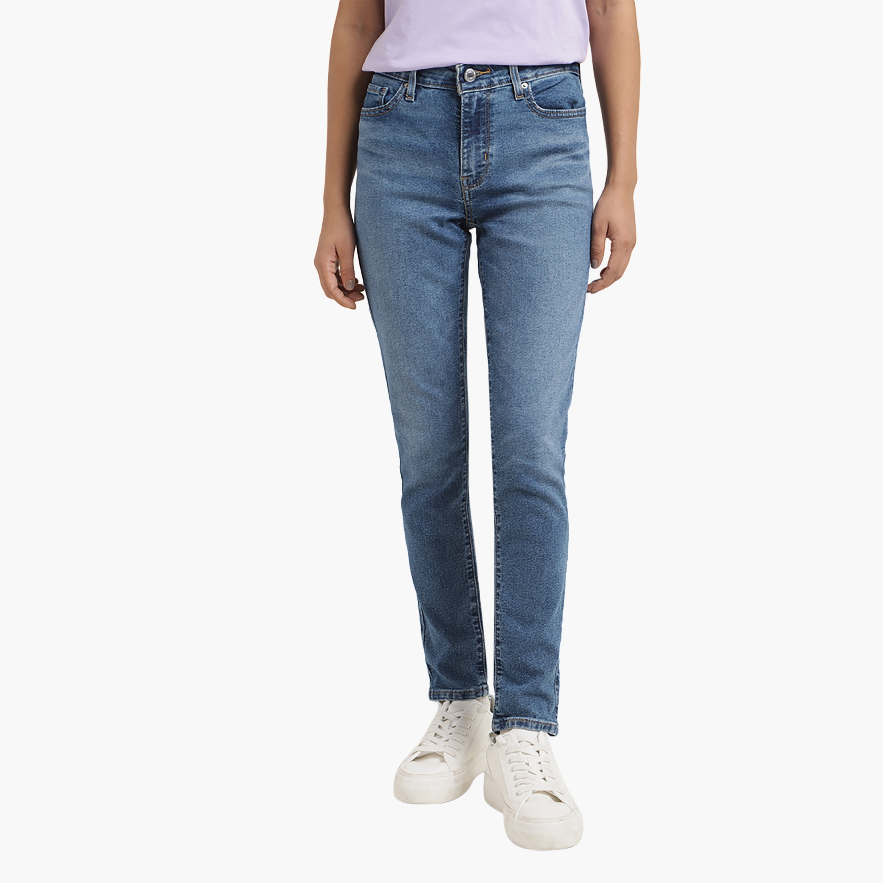 بنطلون جينز نسائي من Levi's 711 ذو قصة ضيقة باللون الأزرق و5 جيوب-women-clothing-bottoms-jeans-image-3