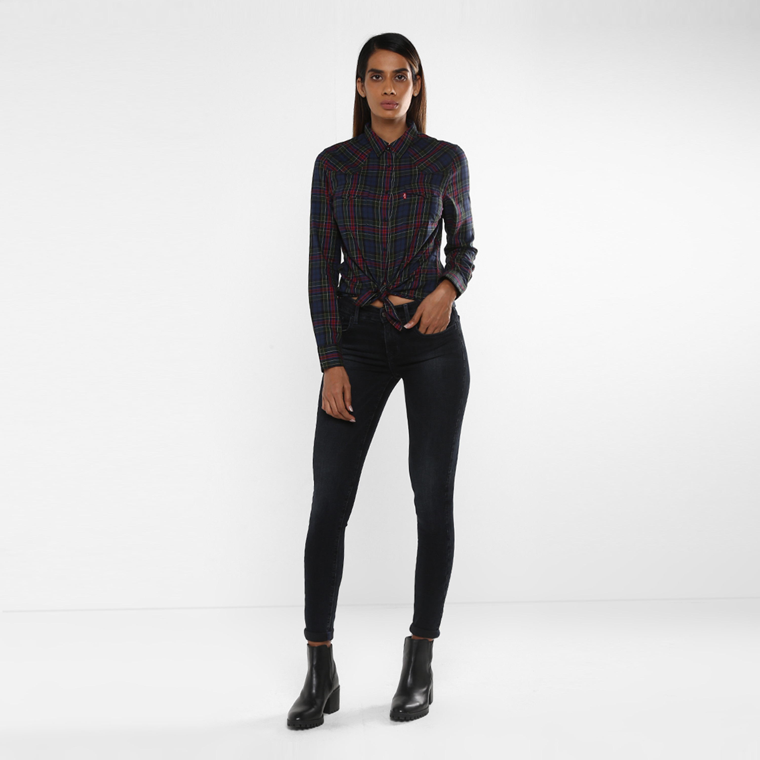 Levi's 710 Skinny Fit Black 5 Pockets Women's Jeans-women-clothing-bottoms-jeans-image-2