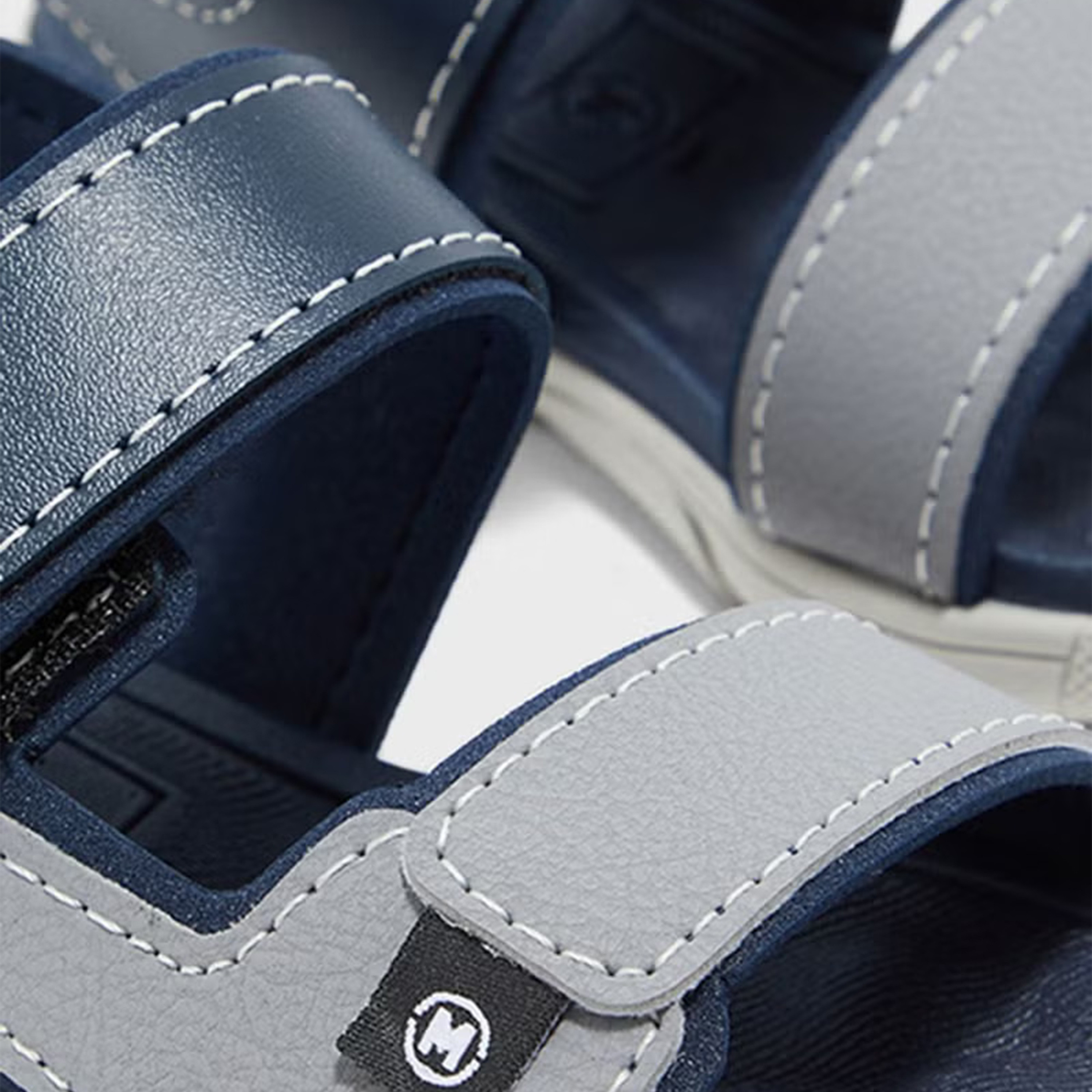 Molekinho by Geoomnii Kid's Hook & Loop Strap Sandals | 2135-137-23492-72436       -girls-shoes-sandals-image-4